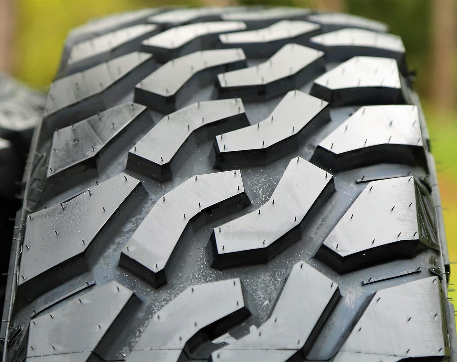 Leao Lion Sport MT M/T Mud Off-Road Light Truck Radial Tire-LT265/70R16 265/70/16 265/70-16 110/107Q Load Range C LRC 6-Ply OWL Outlined White Letters