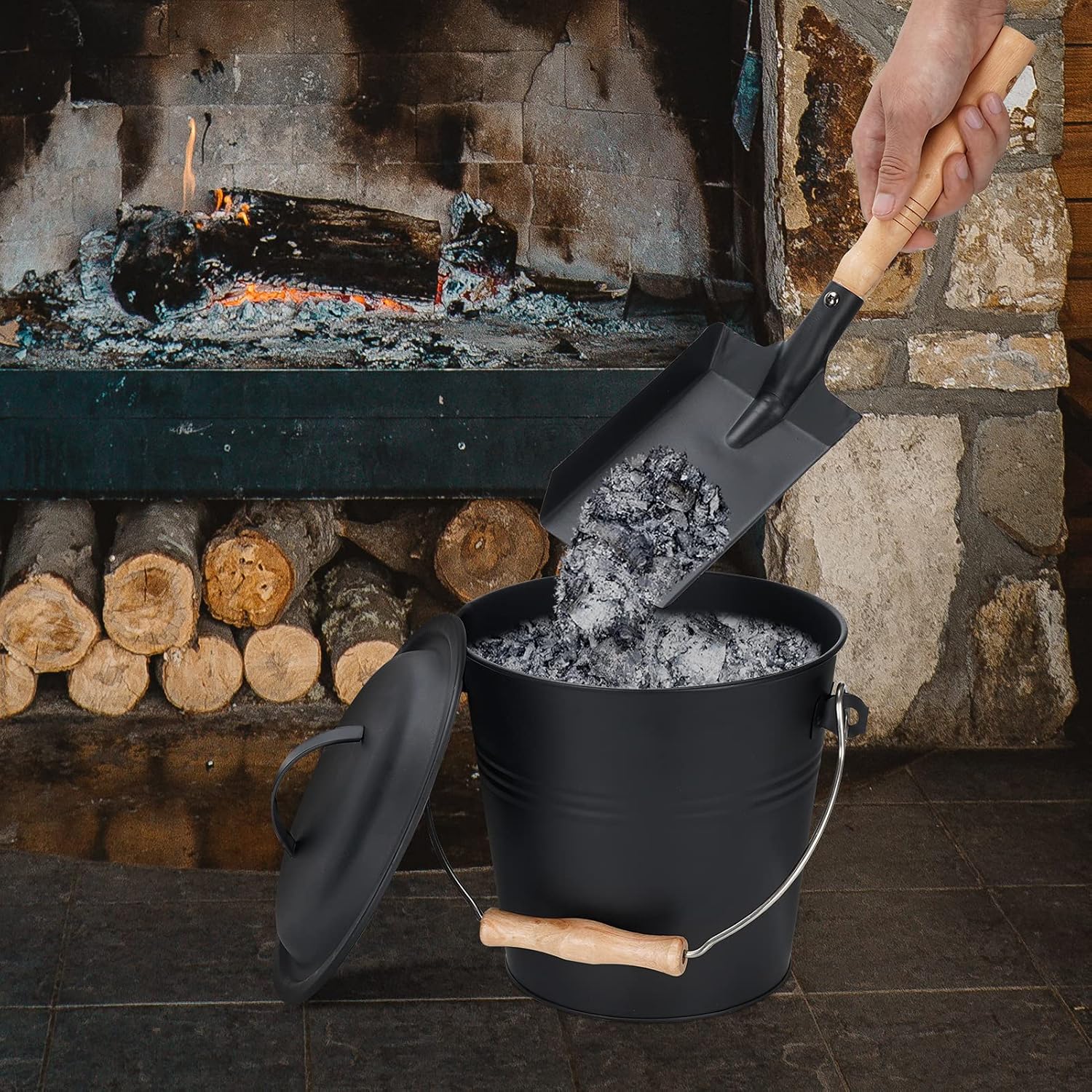 Mini Ash Bucket with Lid, 1.5-Gallon Pail with Shovel and Hand Broom, Metal Bucket Coal and Ash Carrier, Wood Pellet Storage Container