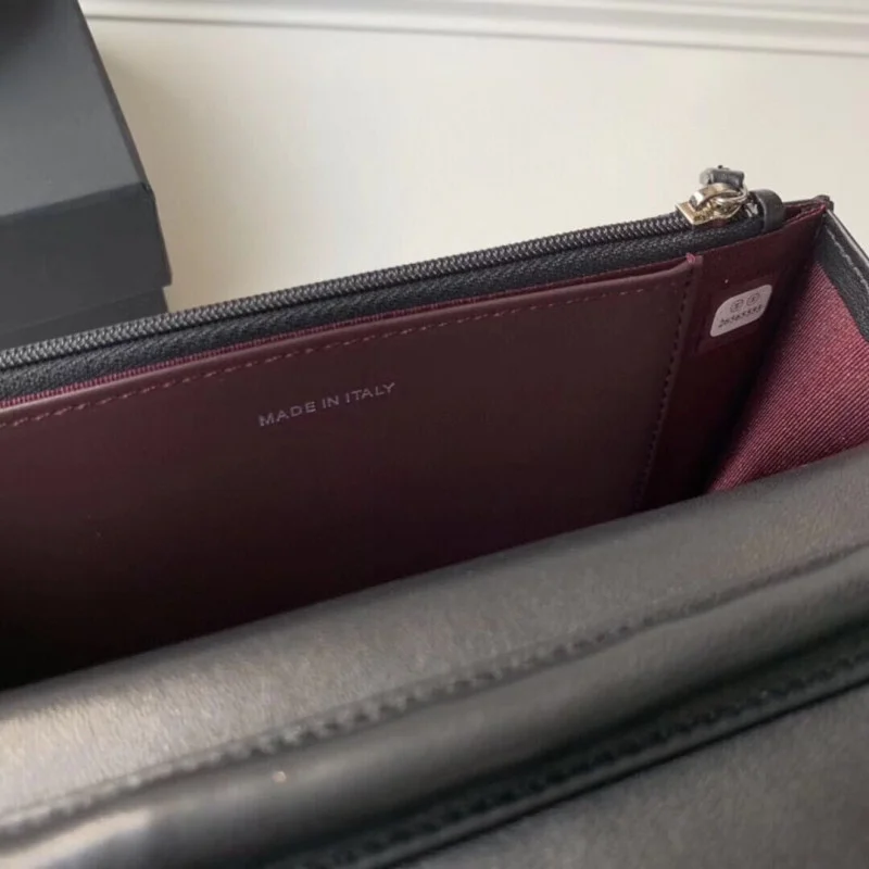 Chanel Class-Lambskin Wallet On Chain W-Ap0250