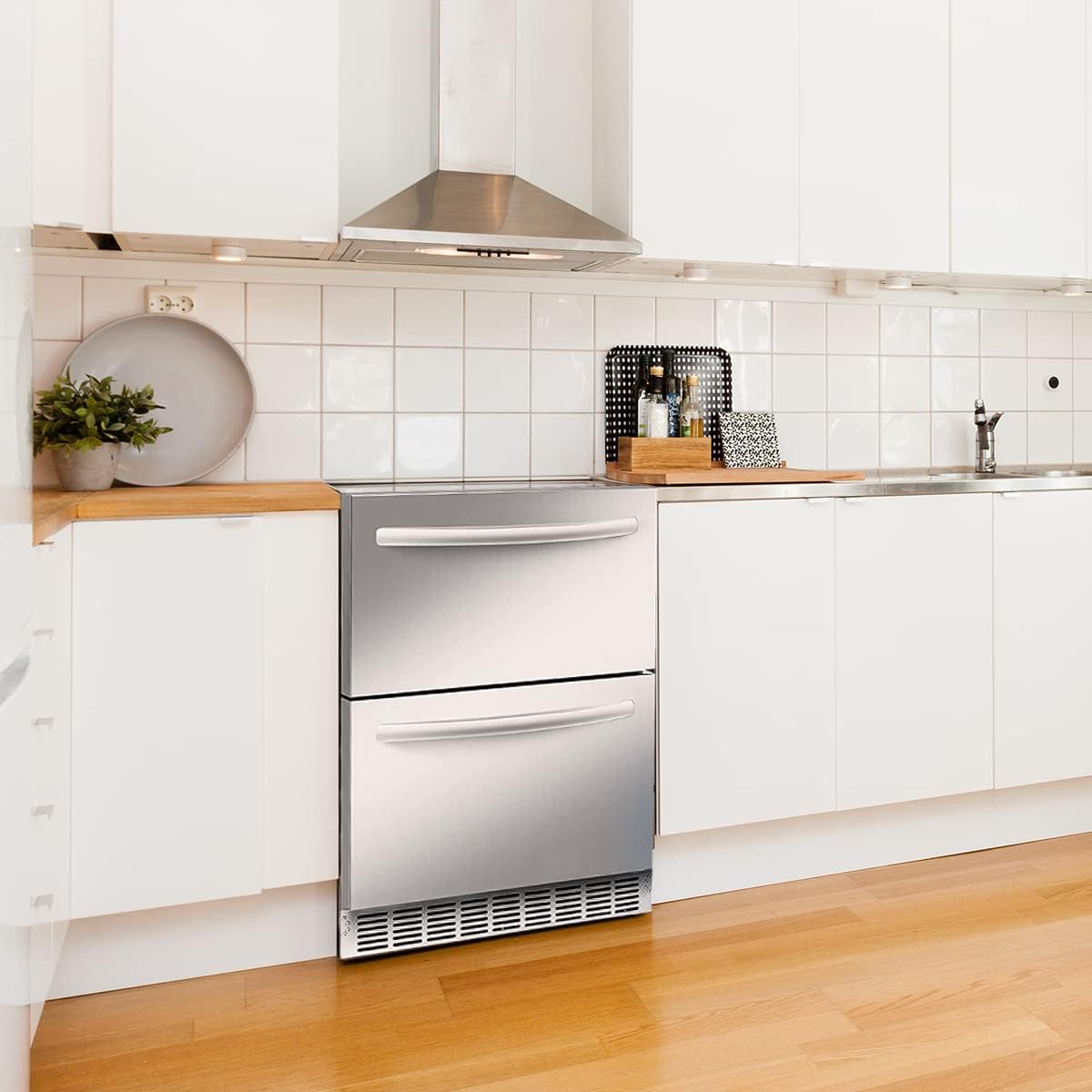 Eficentline 24 inch Weather Proof Design Indoor and Outdoor Under Counter Drawer Fridge