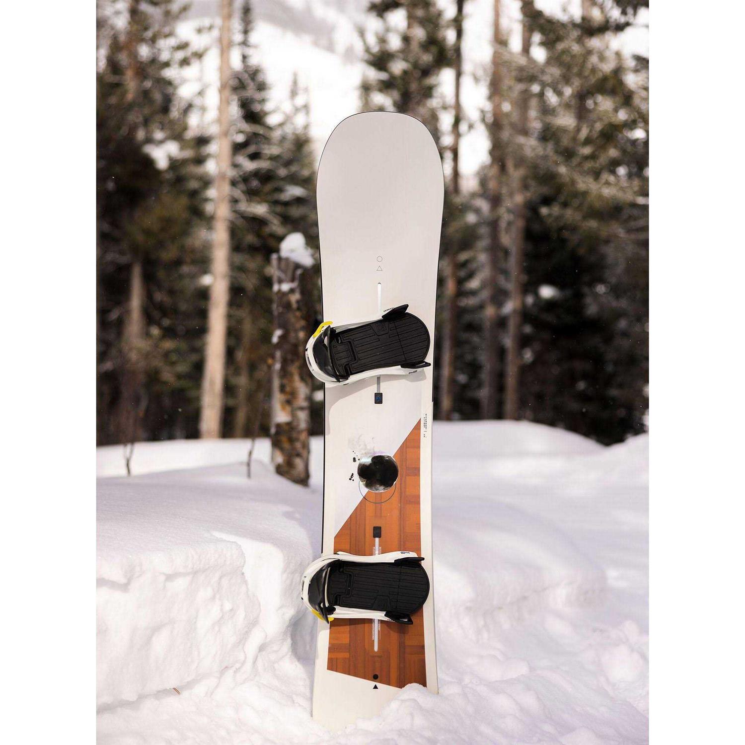 Burton Flight Attendant Snowboard - Sports Supplies Online Store