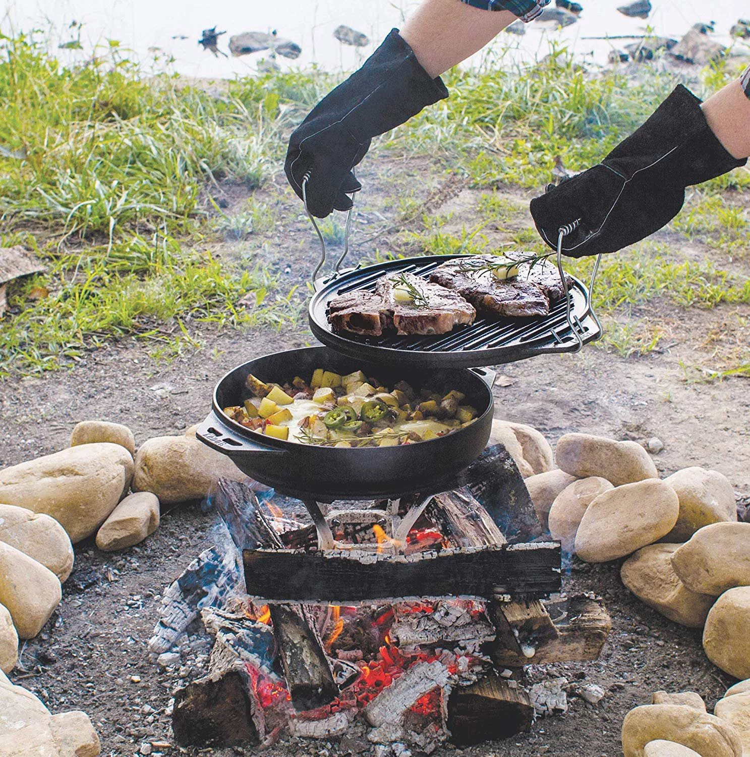 Lodge Cast Iron Cook-It-All Kit. Five-Piece Cast Iron Set includes a Reversible Grill/Griddle 14 Inch, 6.8 Quart Bottom/Wok, Two Heavy Duty Handles