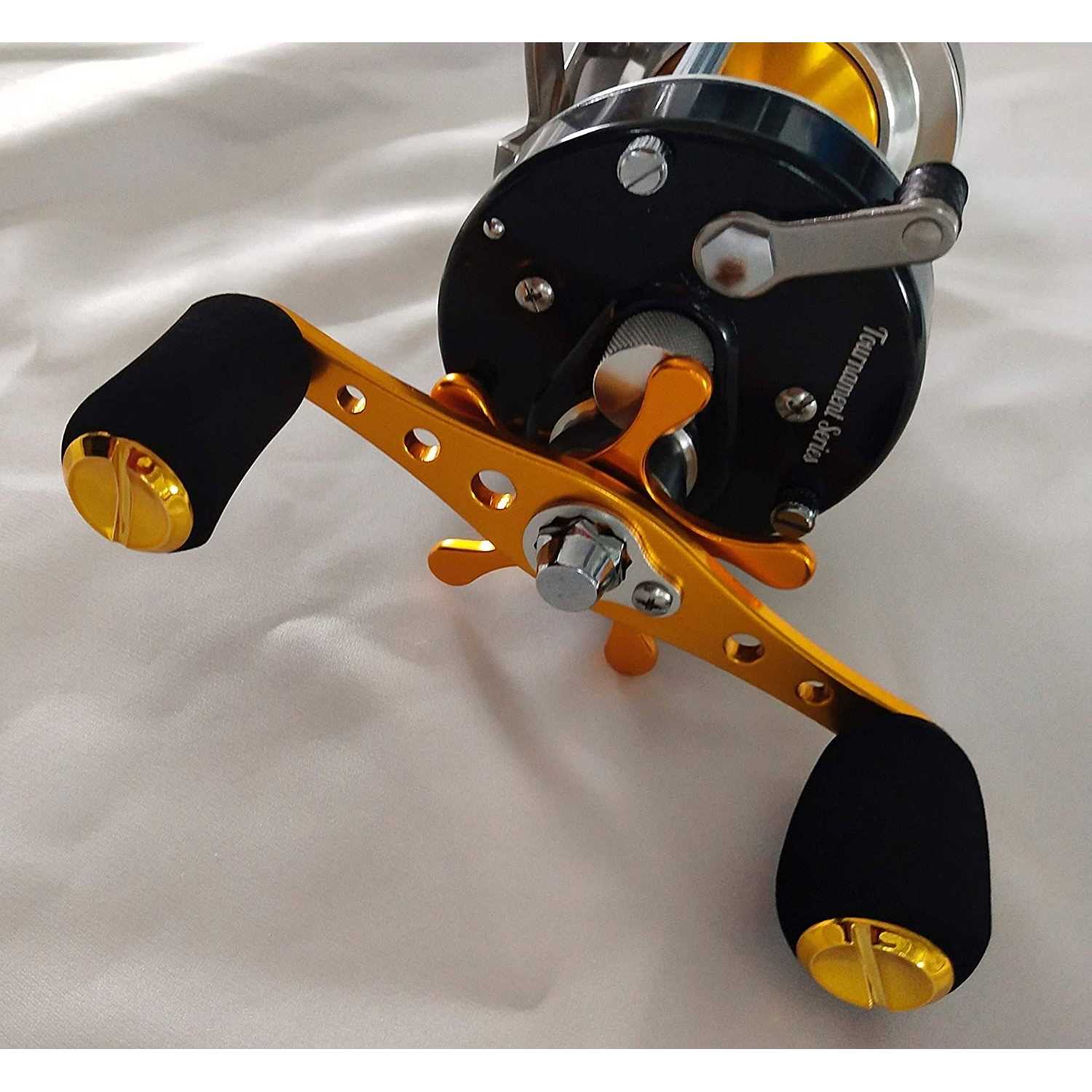Catfish Pro Tournament Series Round Baitcasting Reel 600 CTS - Sports Supplies Online Store