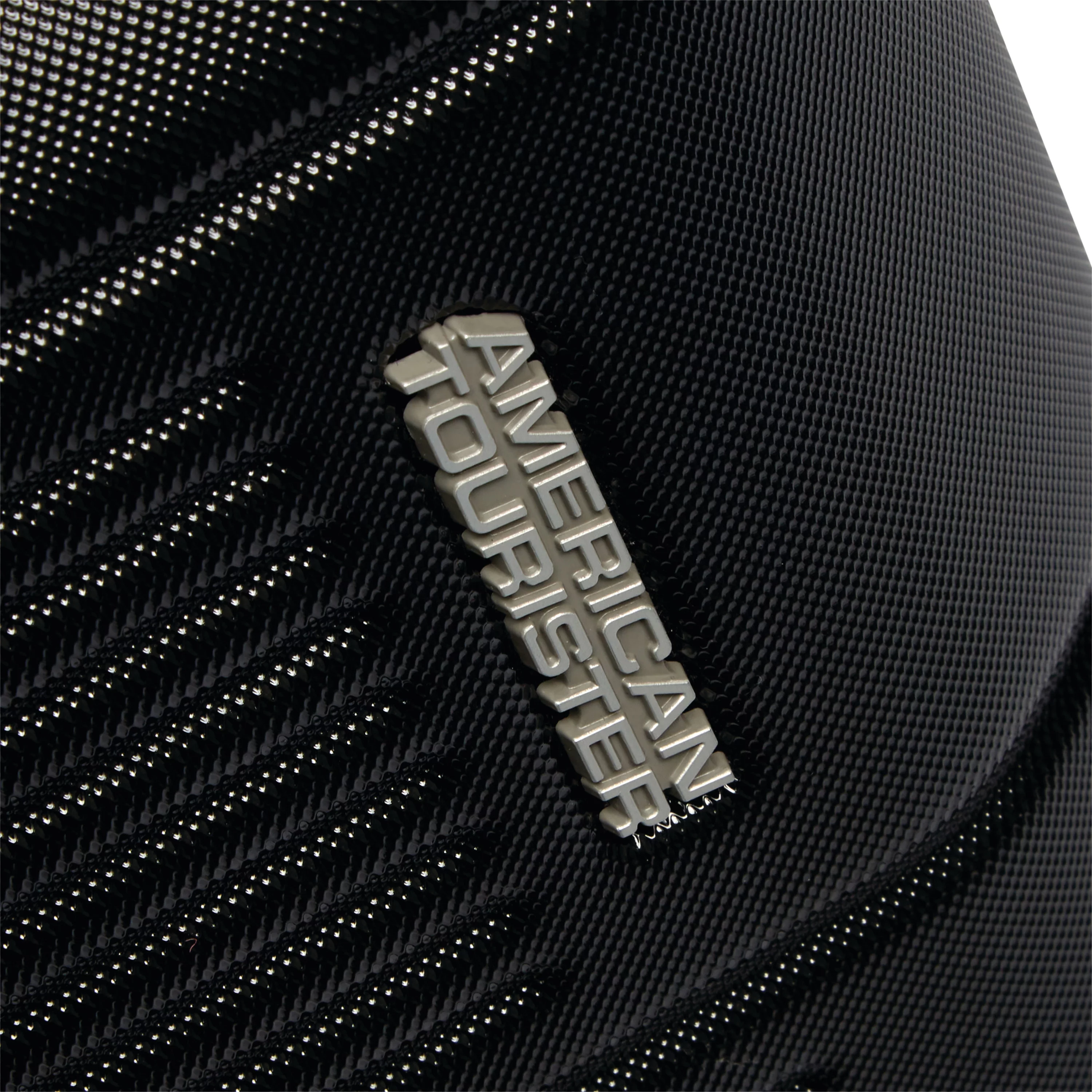 American Tourister Stratum 2.0 24" Hardside Medium Checked Spinner Luggage One Piece - Jet Black