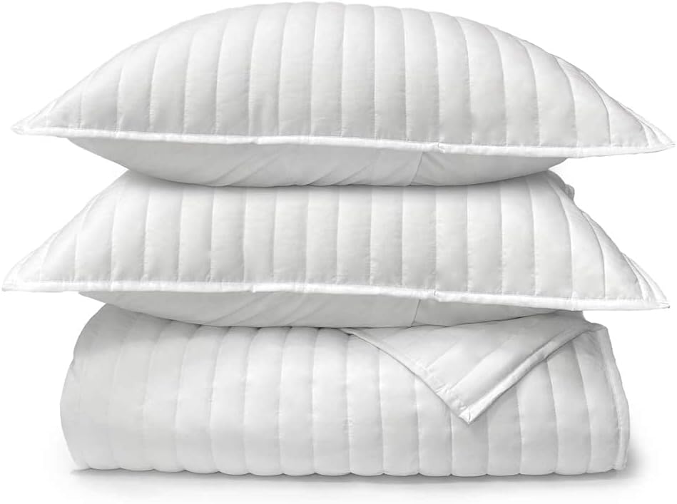 Jennifer Adams 3 Piece Vertical Stripes Quilted Blanket and Sham Set (White, King / California King)