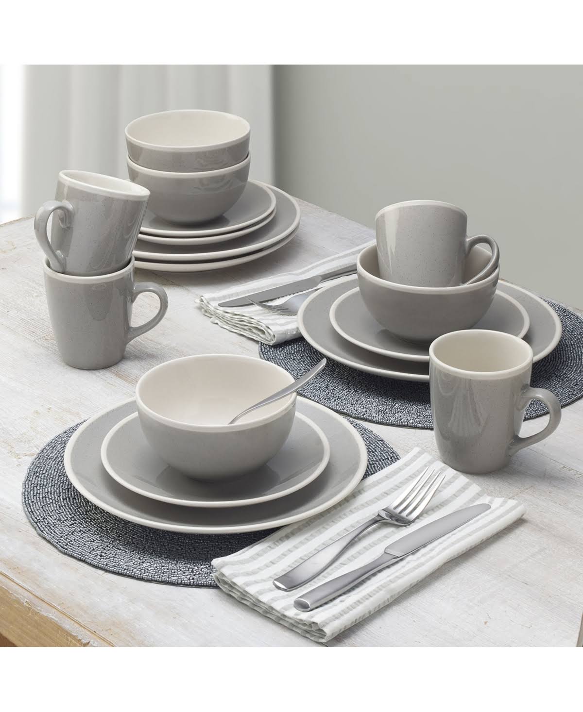 Gourmet Basics by Mikasa Melanie 16-Piece Dinnerware Set