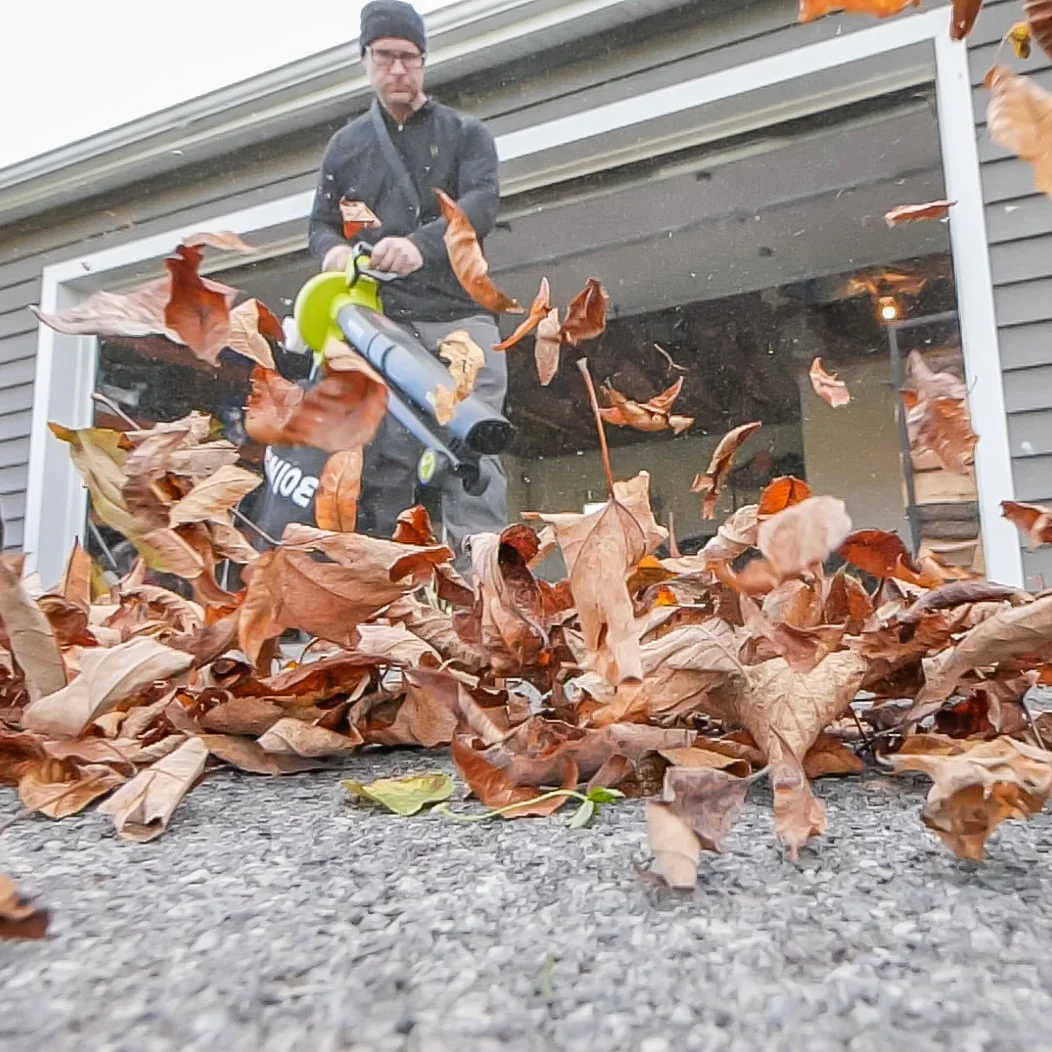Sun Joe 48-Volt Cordless Leaf Blower Vacuum Mulcher Kit , 163-MPH , 391-CFM , 2 x 4.0-Ah Batteries and Charger