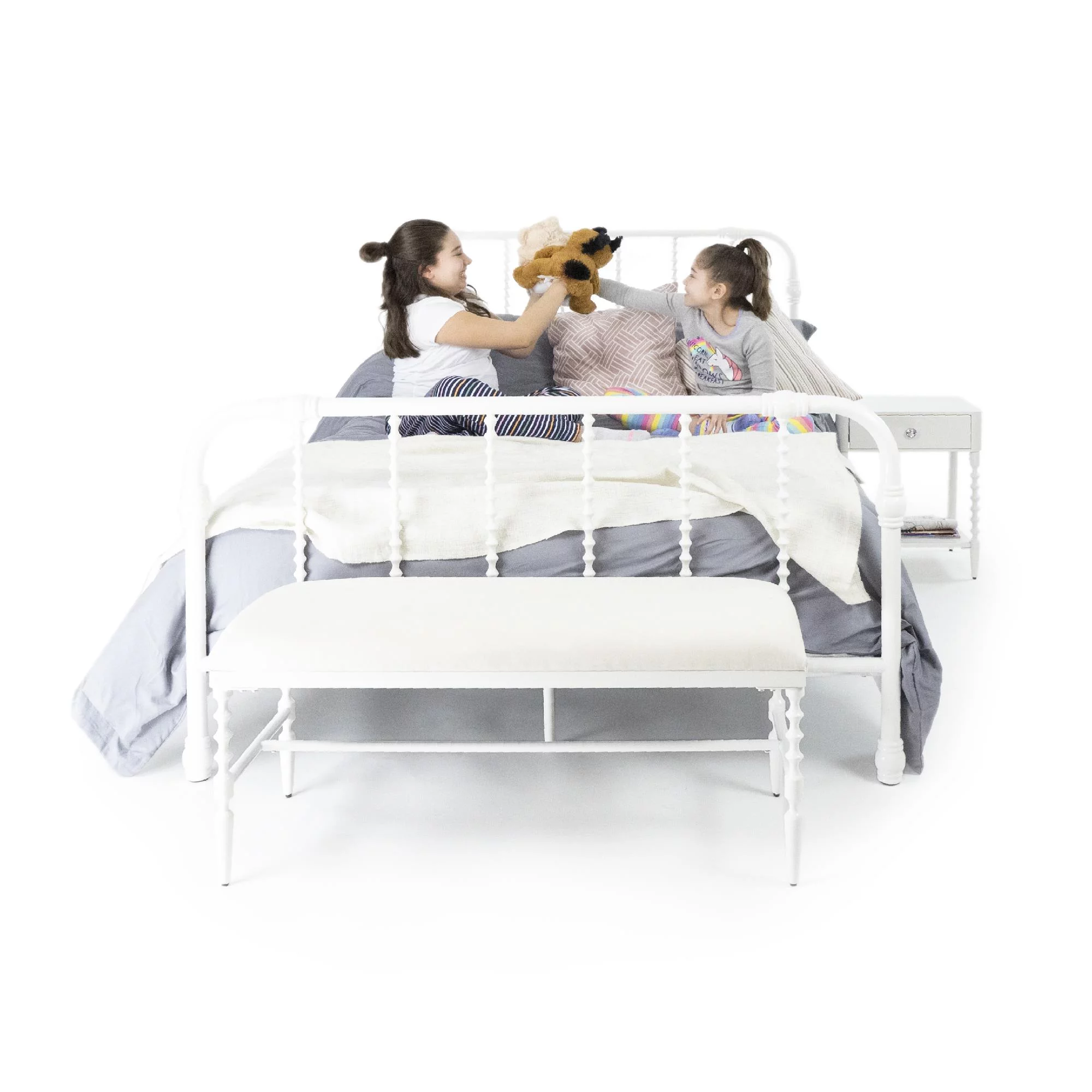 DHP Jenny Lind Metal Bed, Full, White