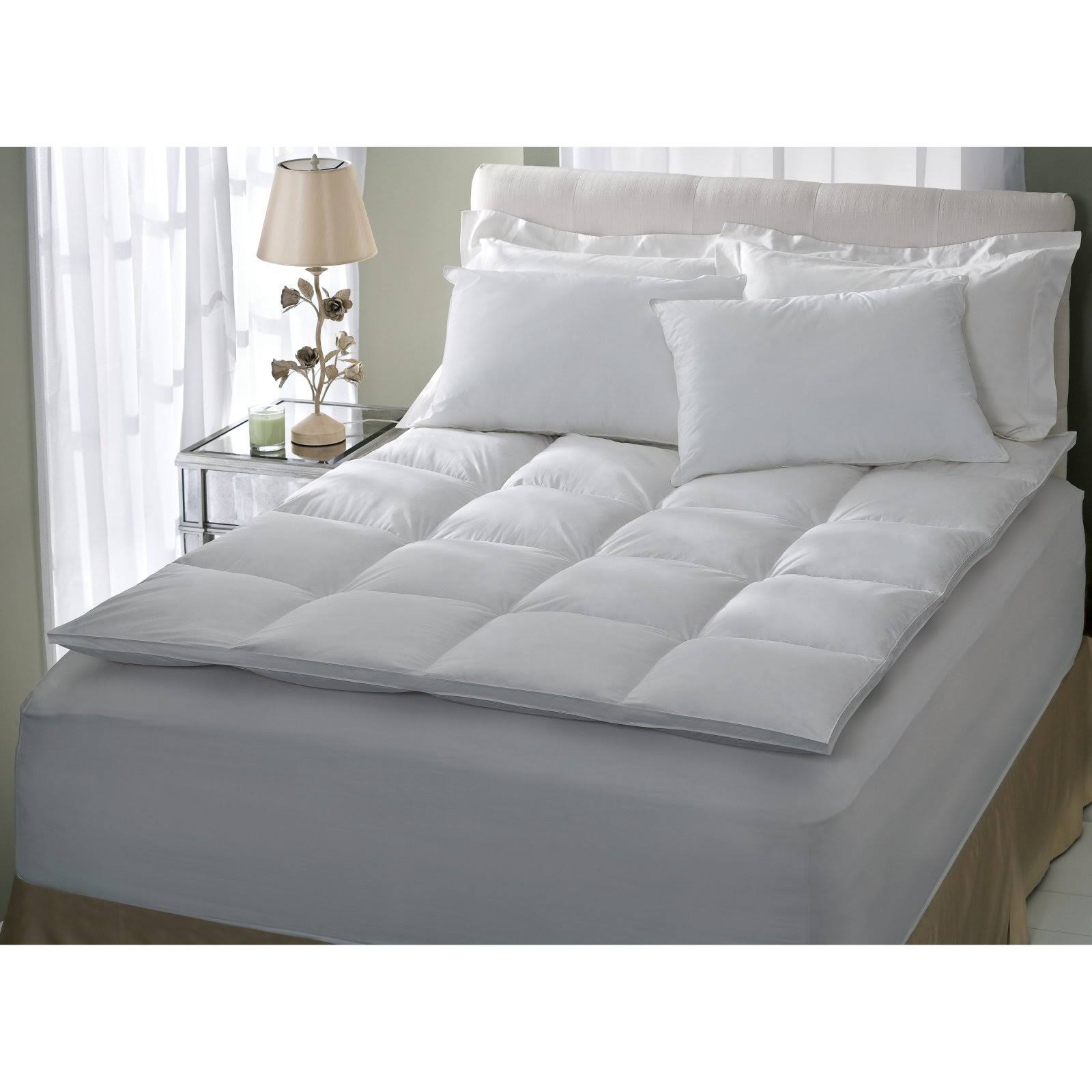 LC Modern Classics 233 Thread Count Featherbed Mattress Topper Size: California King