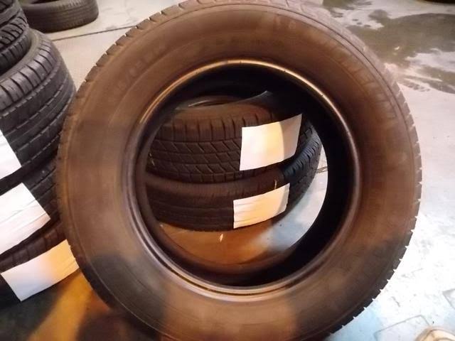 Michelin Latitude Tour HP 225/65R17 Tire 102H