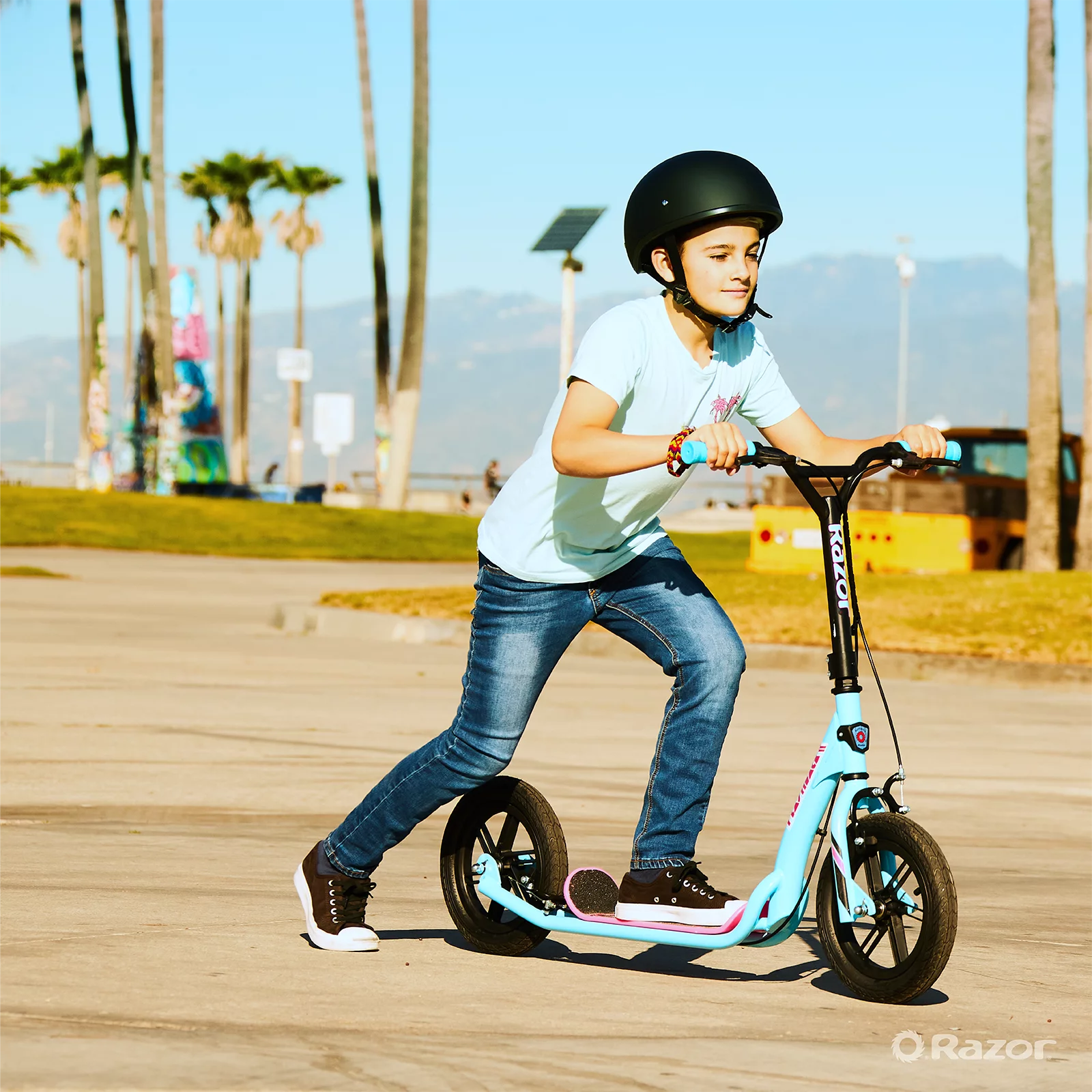 Razor Flashback Kick Scooter – Pink, BMX Style, 12" Mag Wheels Air-Filled Tires, for Kids and Teens