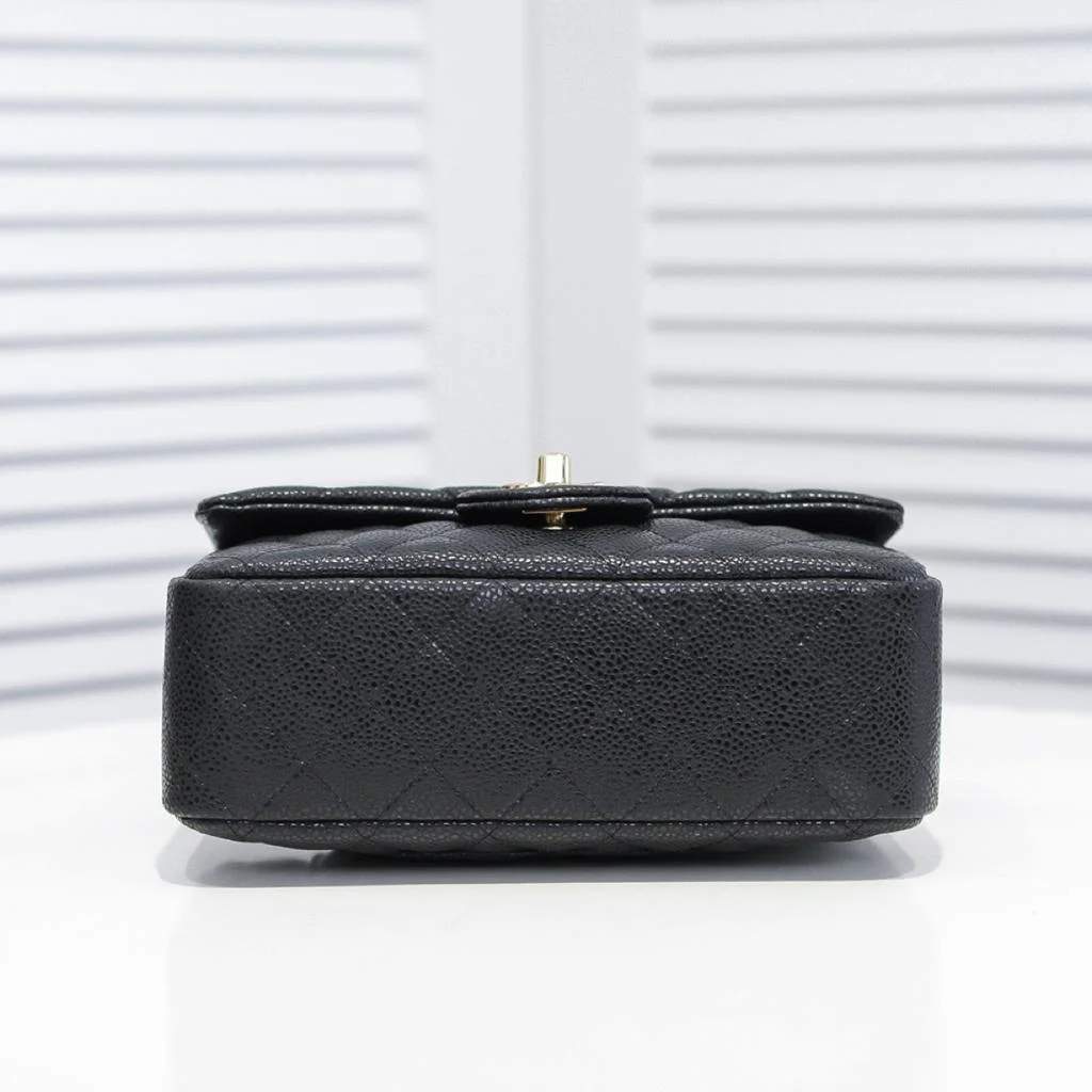 Chanel Mini Flap Bag Black For Women 7.8in/20cm A69900