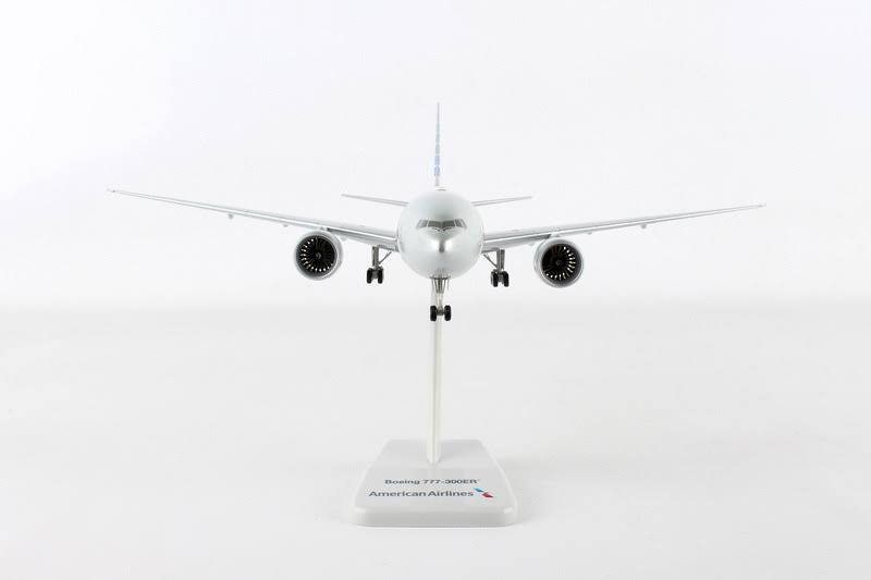 Hogan Wings 1/200 Boeing 777-300ER American Airlines WiFi with Radome