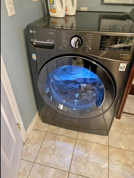 LG TurboWash 360 with AI DD V9 F4V909BTSE WiFi-enabled 9 kg 1400 Spin Washing Machine - Black