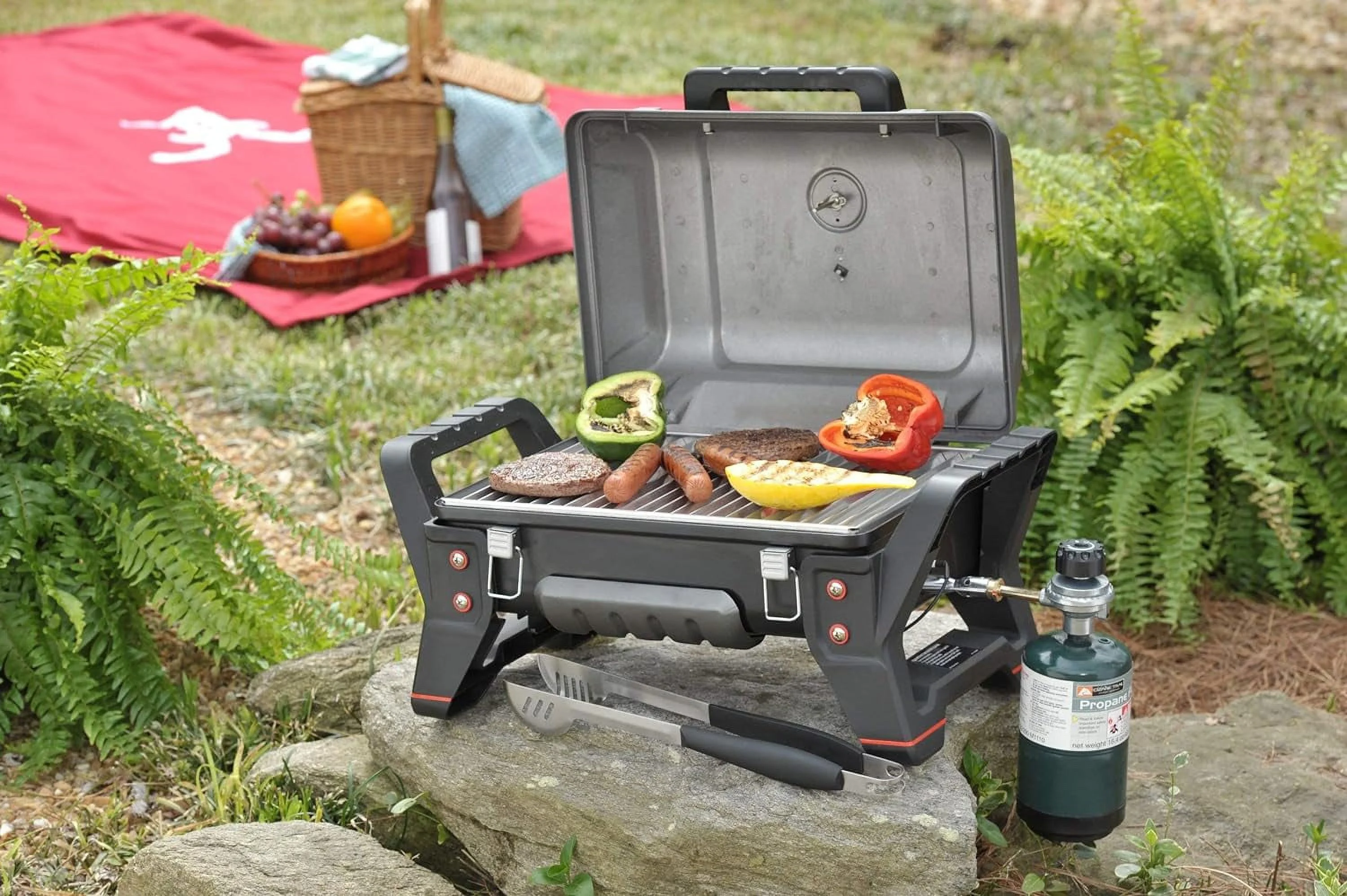 Char-Broil Grill2Go X200 Portable TRU-Infrared Liquid Propane Gas Grill