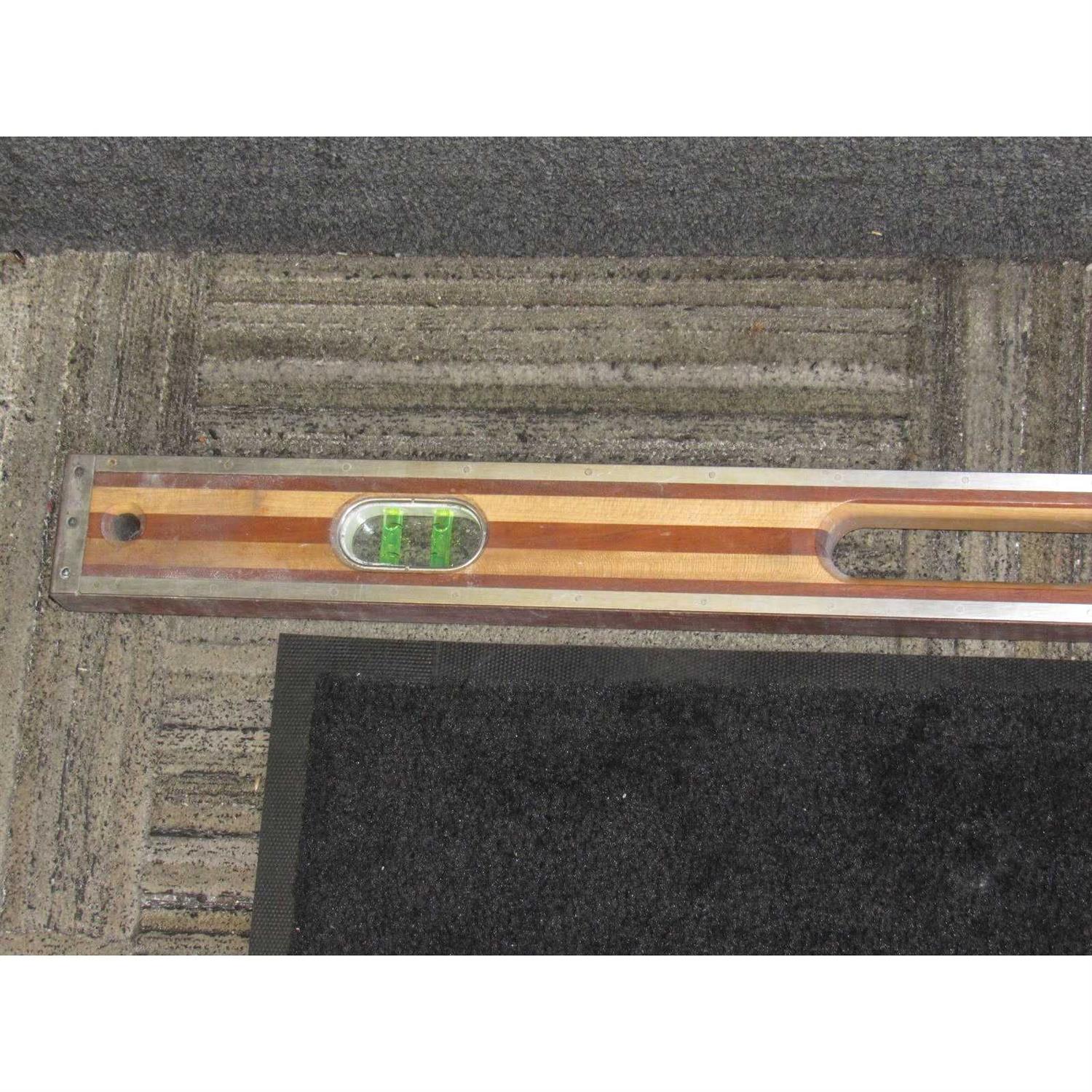 Crick Tool 48 In. Level with Green Vials - Shop Hardware Tools Online Store