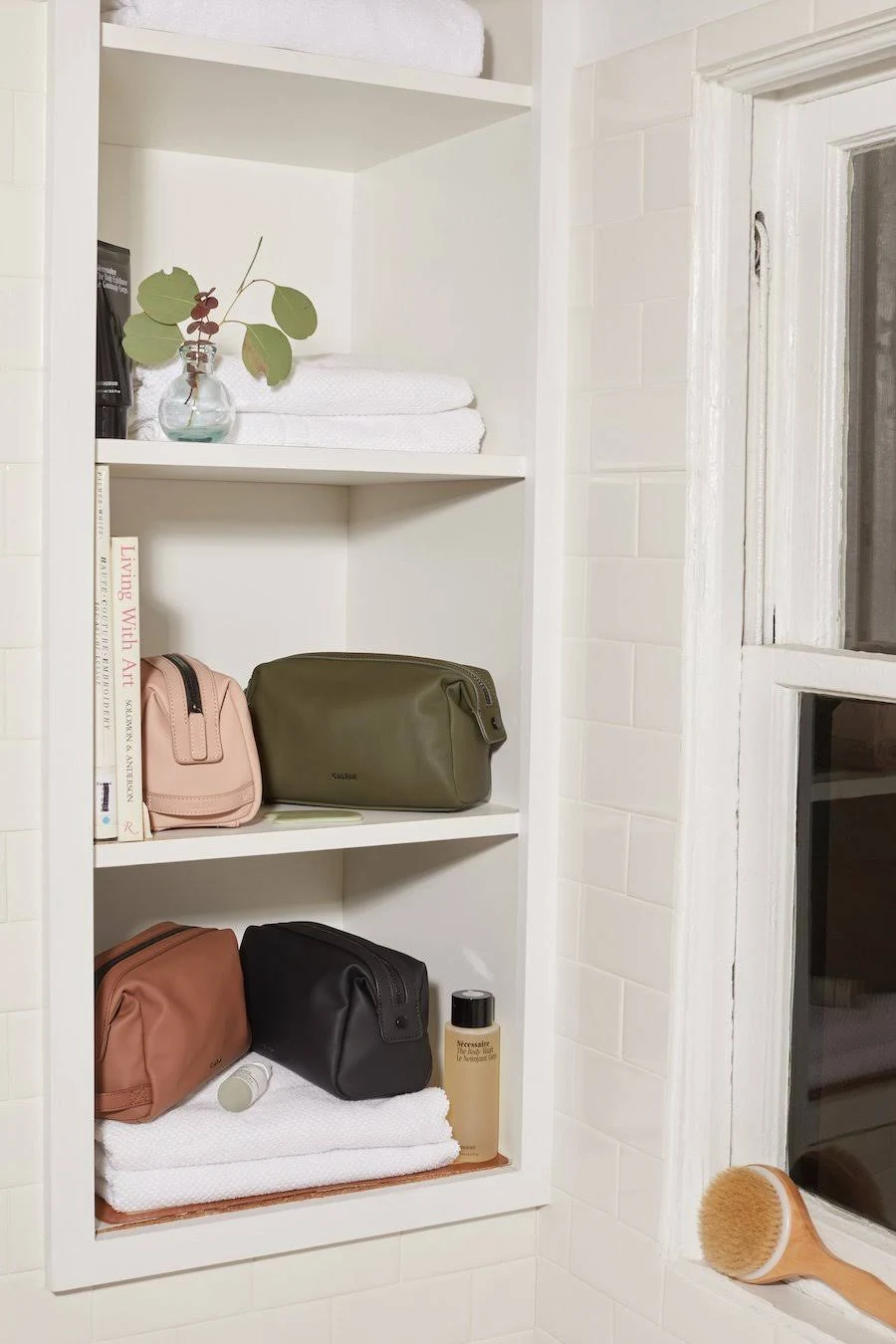 Hue Toiletry Bag | CALPAK Black