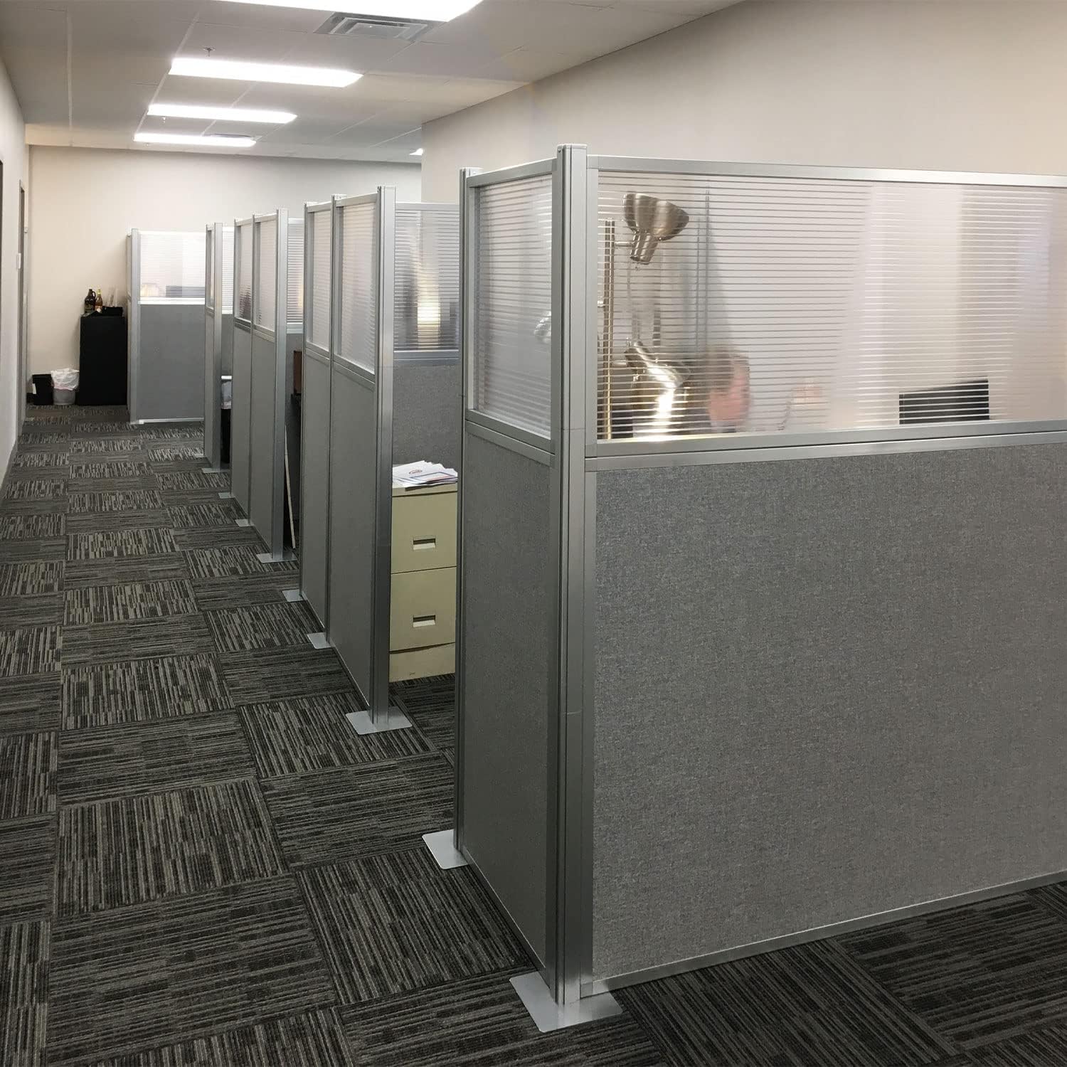 Versare Hush Panel Cubicle Kit | Workstation Partition Walls | Sound Dampening Cubicle Walls | Partitions for Desks
