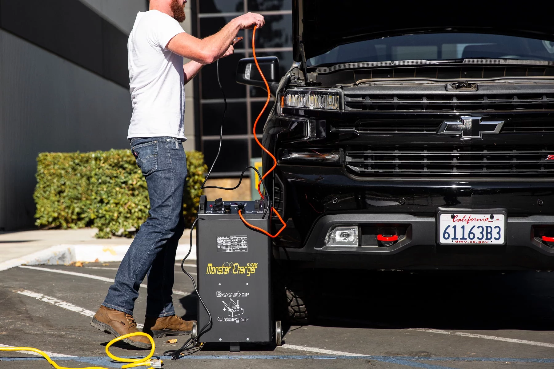 Battery Charger Station 24/12 Volt Battery Charger Station adjustable, Wheel unit, Display Screen