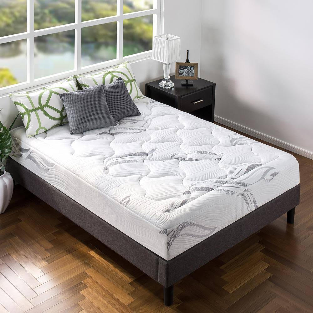 Zinus Cloud 10 in. Tight Top Queen Memory Foam Mattress