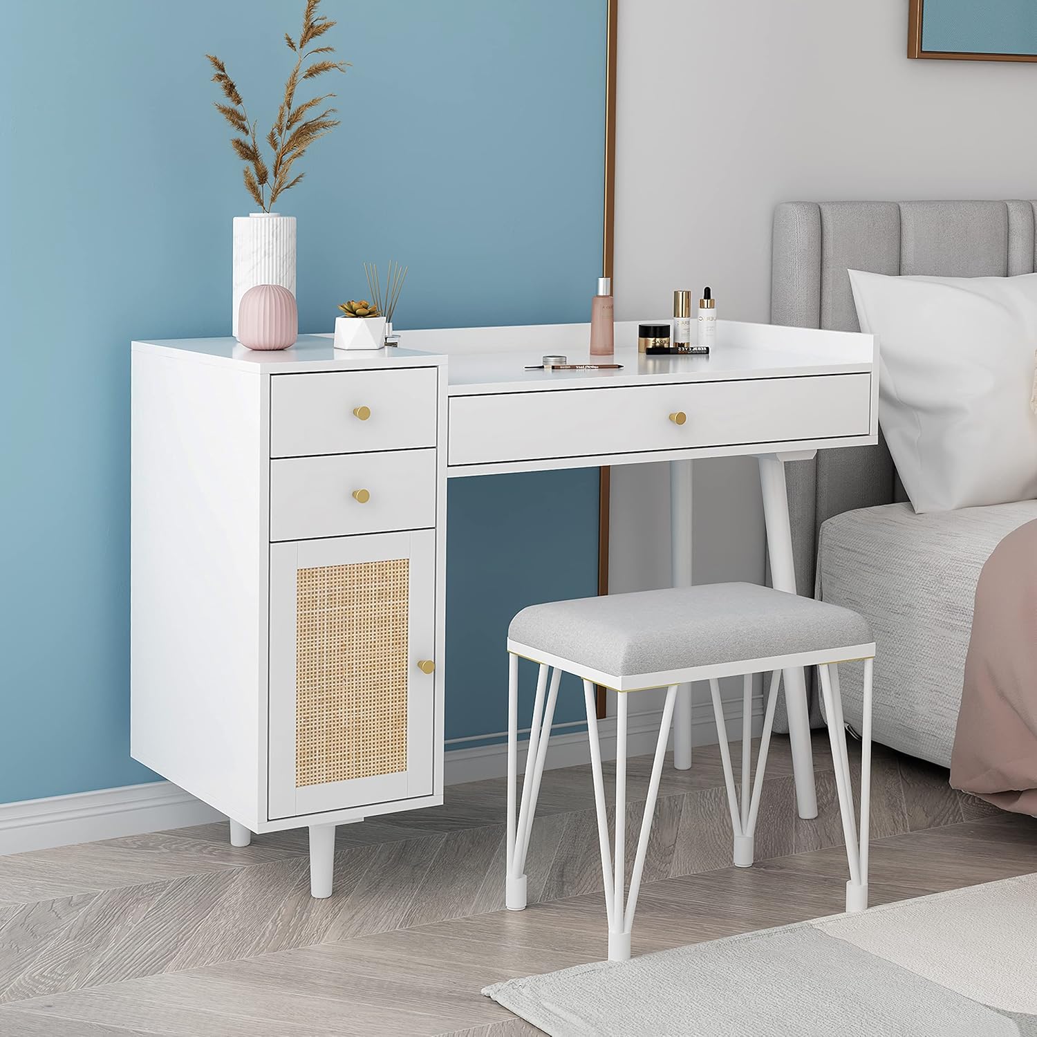 White Makeup Vanity Desk with Drawers, Modern Dressing Table with Storage Cabinet for Bedroom, Without Stool (42" White)