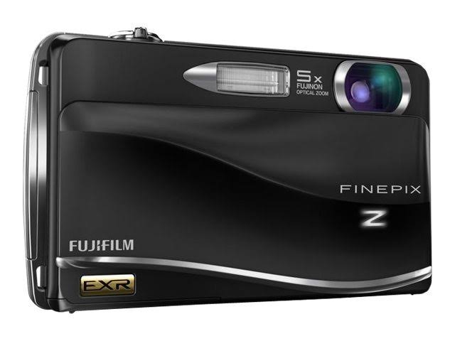 Fujifilm FinePix Z800exr 12 Mp Digital Camera with 5X Periscopic