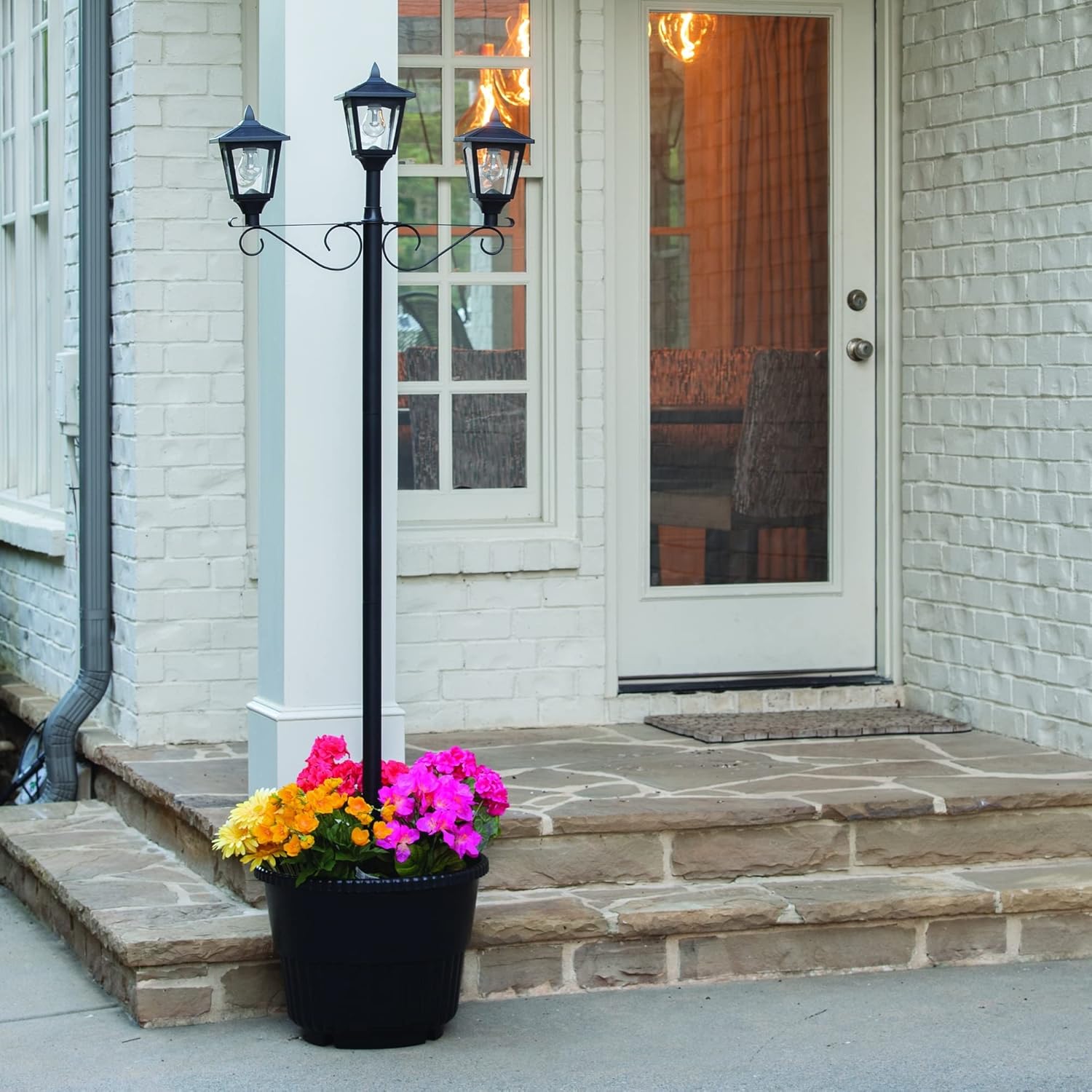 Triple Solar Lamp and Post Set with Round Planter Black Resin