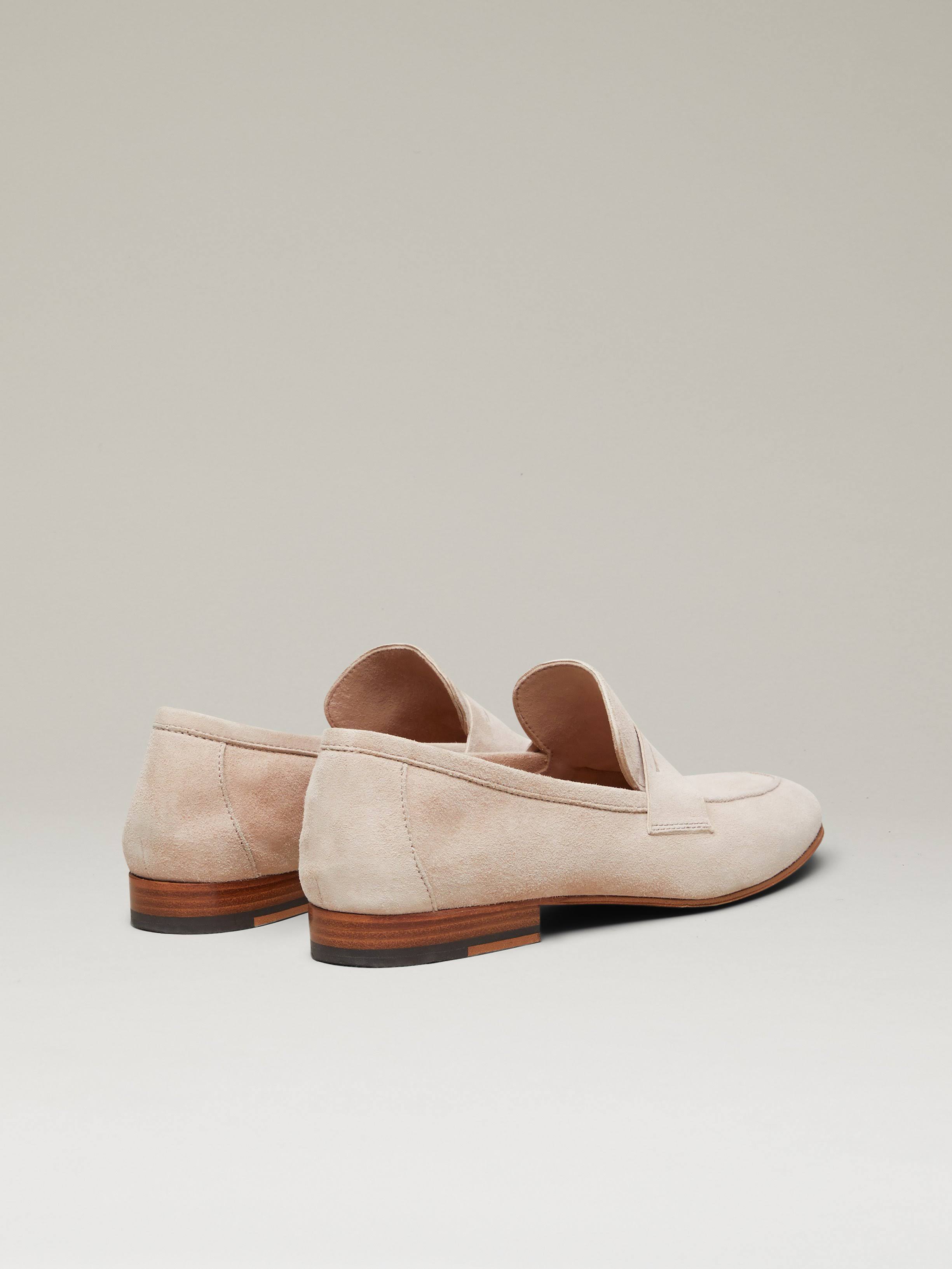 M. Gemi | The Sacca Donna Suede | 7.5 US | Oatmeal Suede