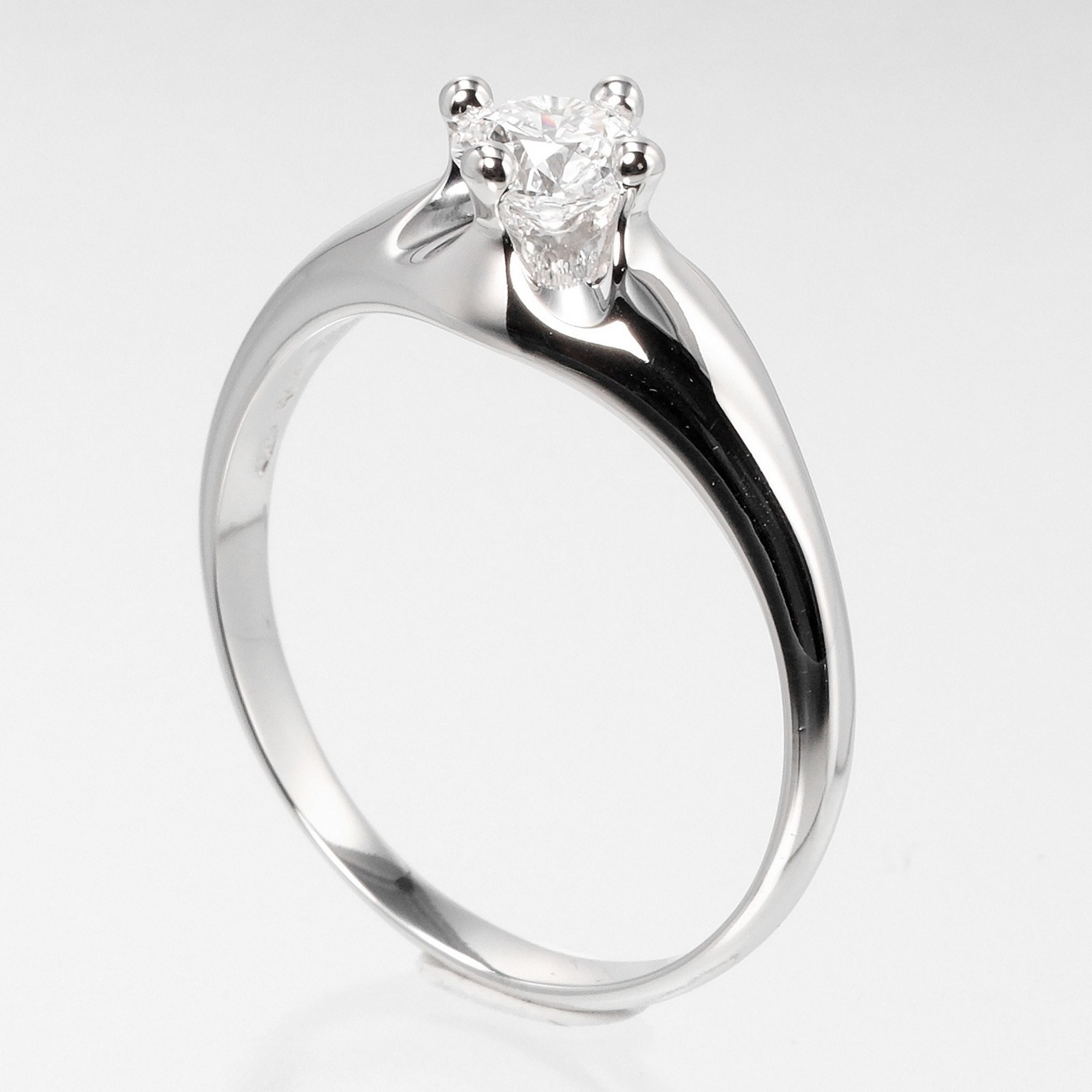 Pre-Owned Bvlgari Corona Solitaire Ring No. 19 0.575ct/VS1/E/1EX Pt950 Platinum Diamond BVLGARI (Like New)
