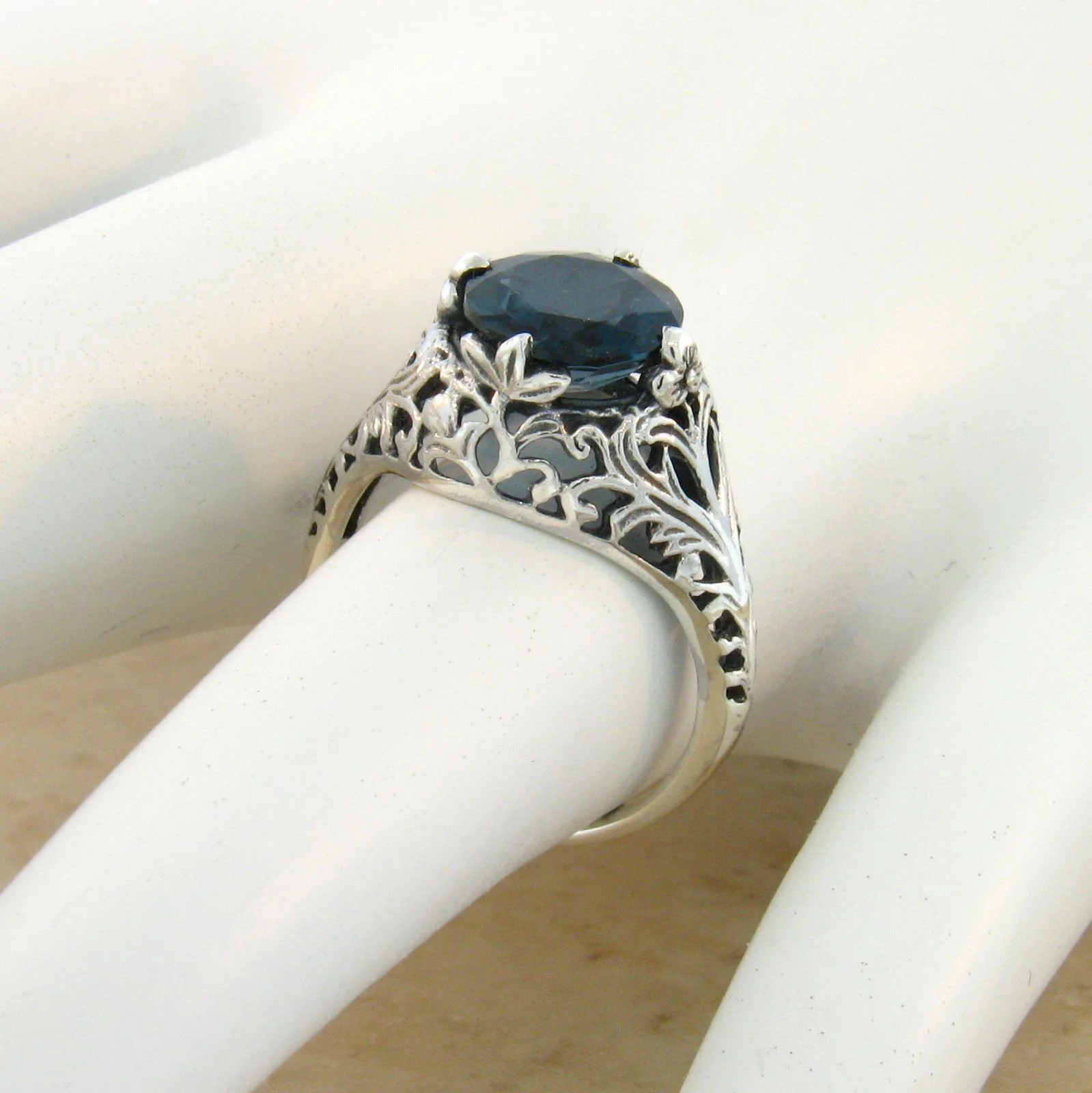 2 CARAT GENUINE LONDON BLUE TOPAZ 925 STERLING VICTORIAN STYLE FILIGREE RING        #734