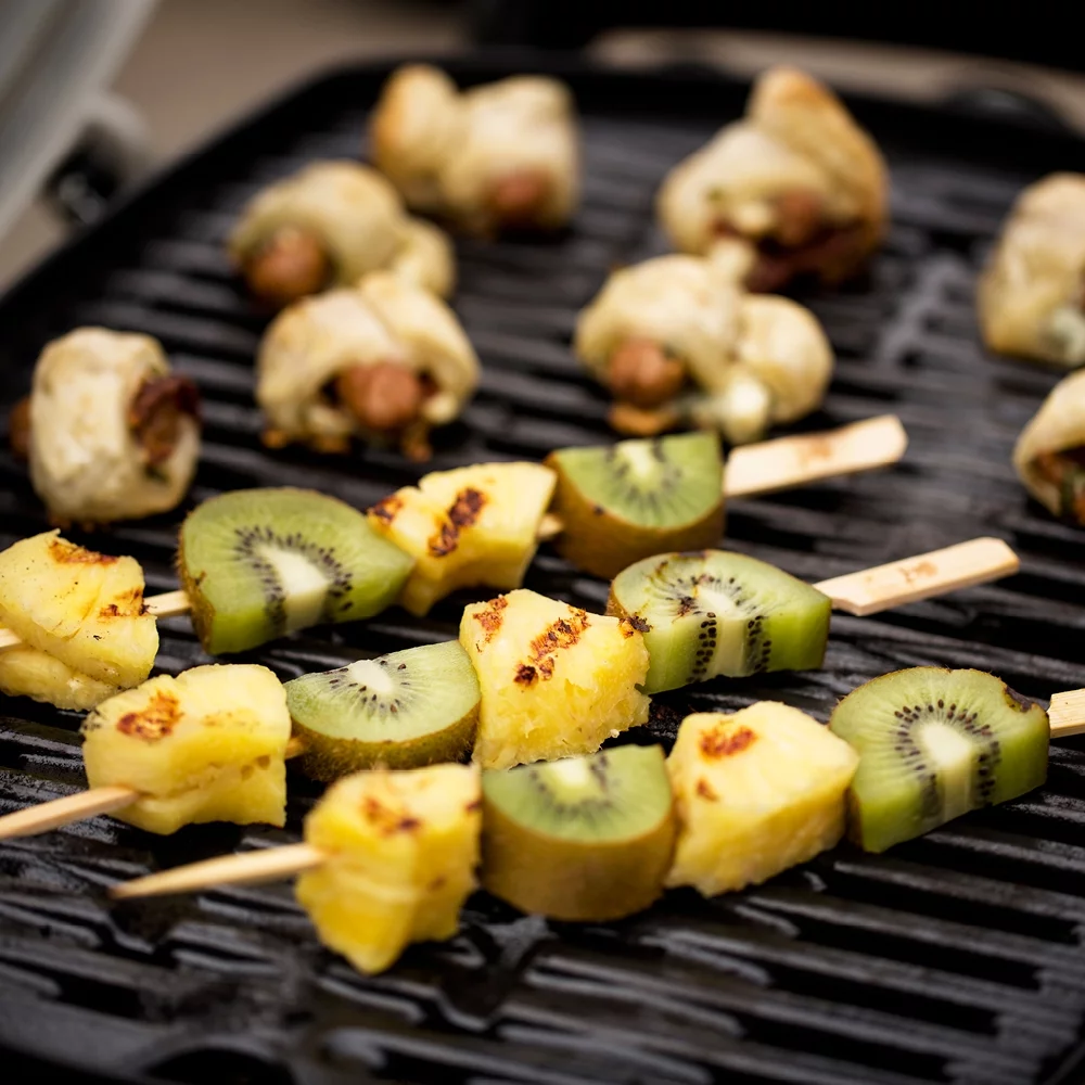 Weber Q-1200 Portable Gas Grill - Radiant Selections