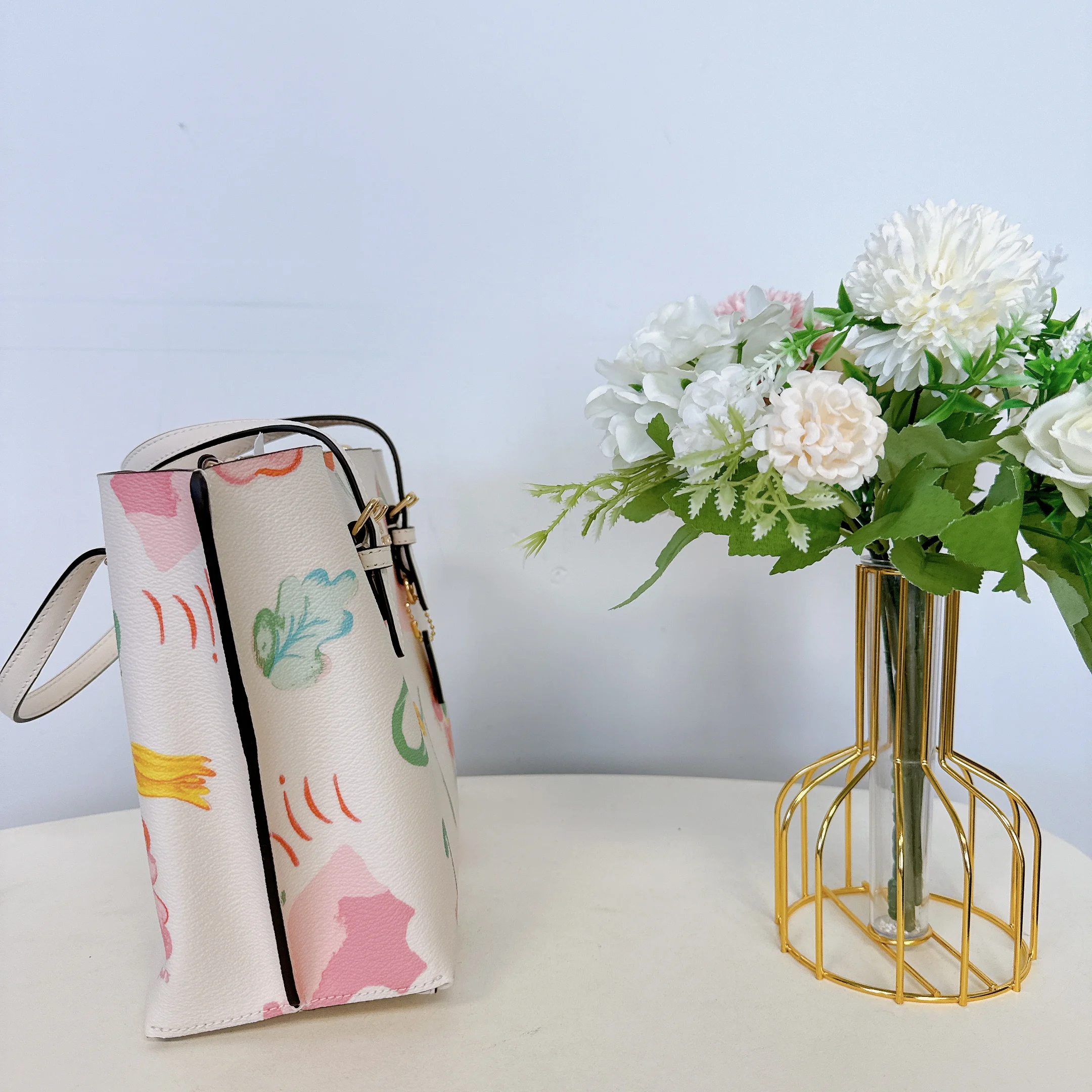 Coach C8217 Mollie Tote 25 With Dreamy Land Floral Print IN Chalk Multi