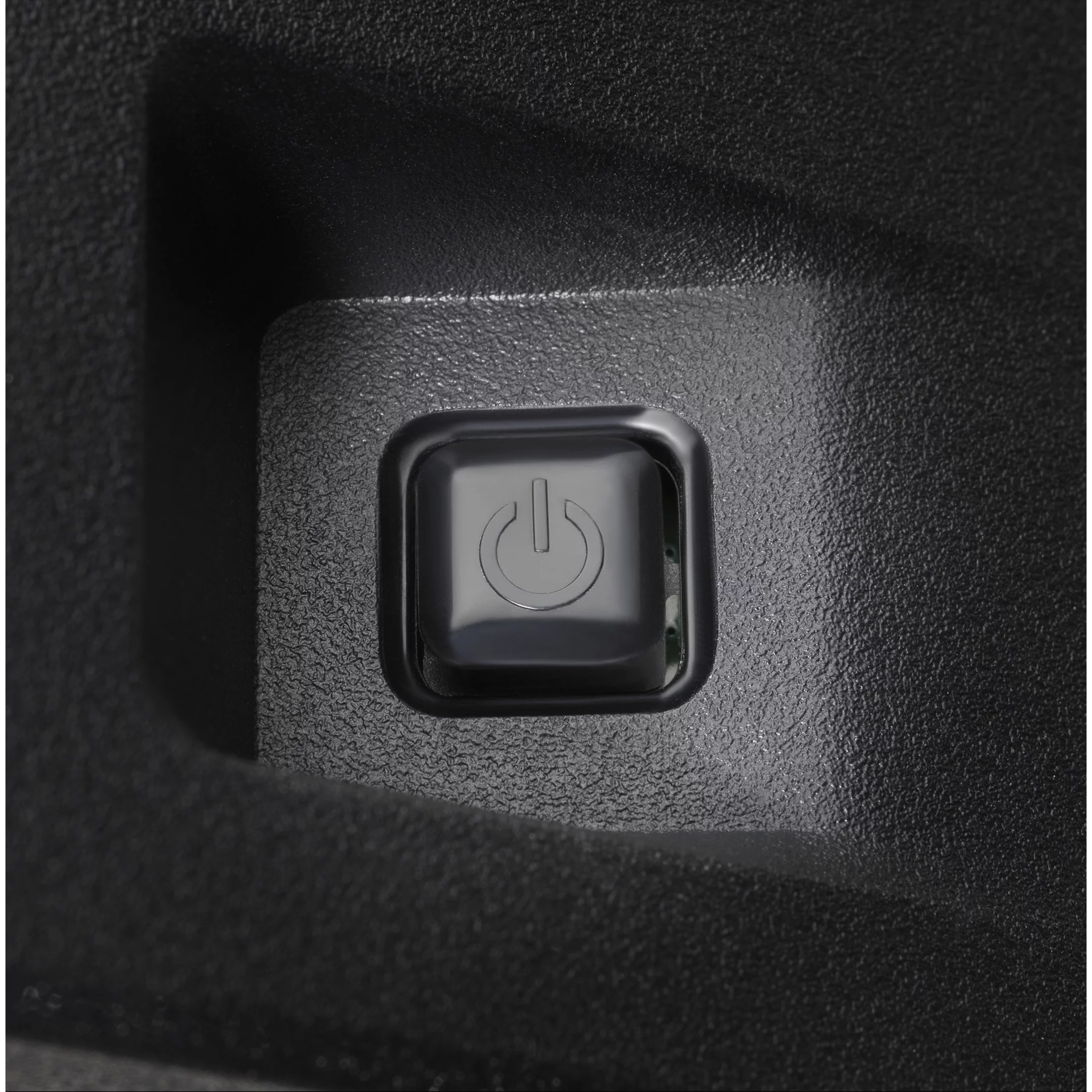 NEC Display Solutions E658 65" 4K UHD Display with Integrated ATSC/NTSC Tuner Built-in Speaker