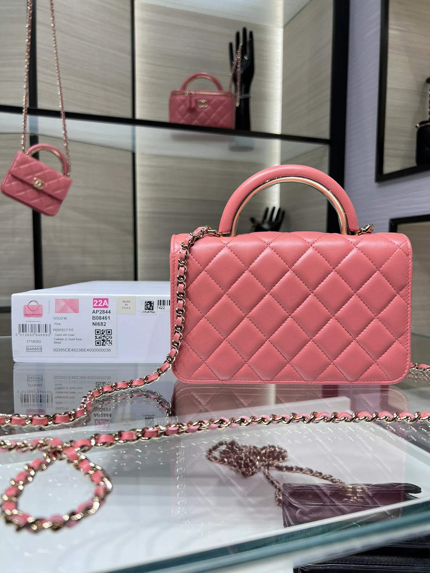 Chanel WOC 19 Chain Wallet Bag Gold Hardware Pink For Women, Women&rsquo;s Handbags, Shoulder Bags 7.5in/19cm