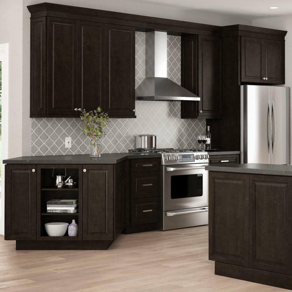Hampton Bay Designer Series Gretna 33x34.5x20.25 in. Lazy Susan Corner Base CAB.