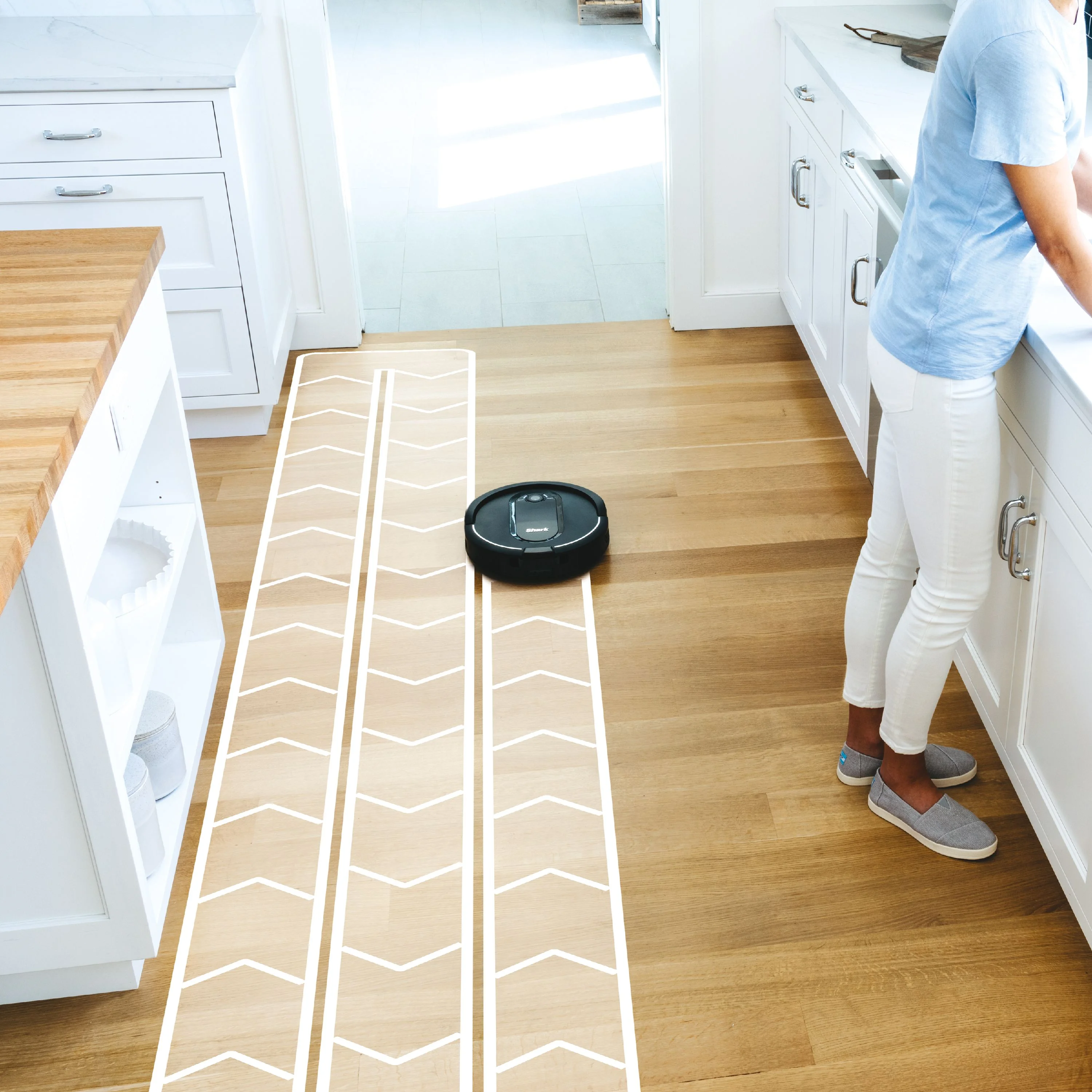 Shark IQ Intelligent Wifi Robot Vacuum Cleaner w/ Self Empty Charger Base, Black
