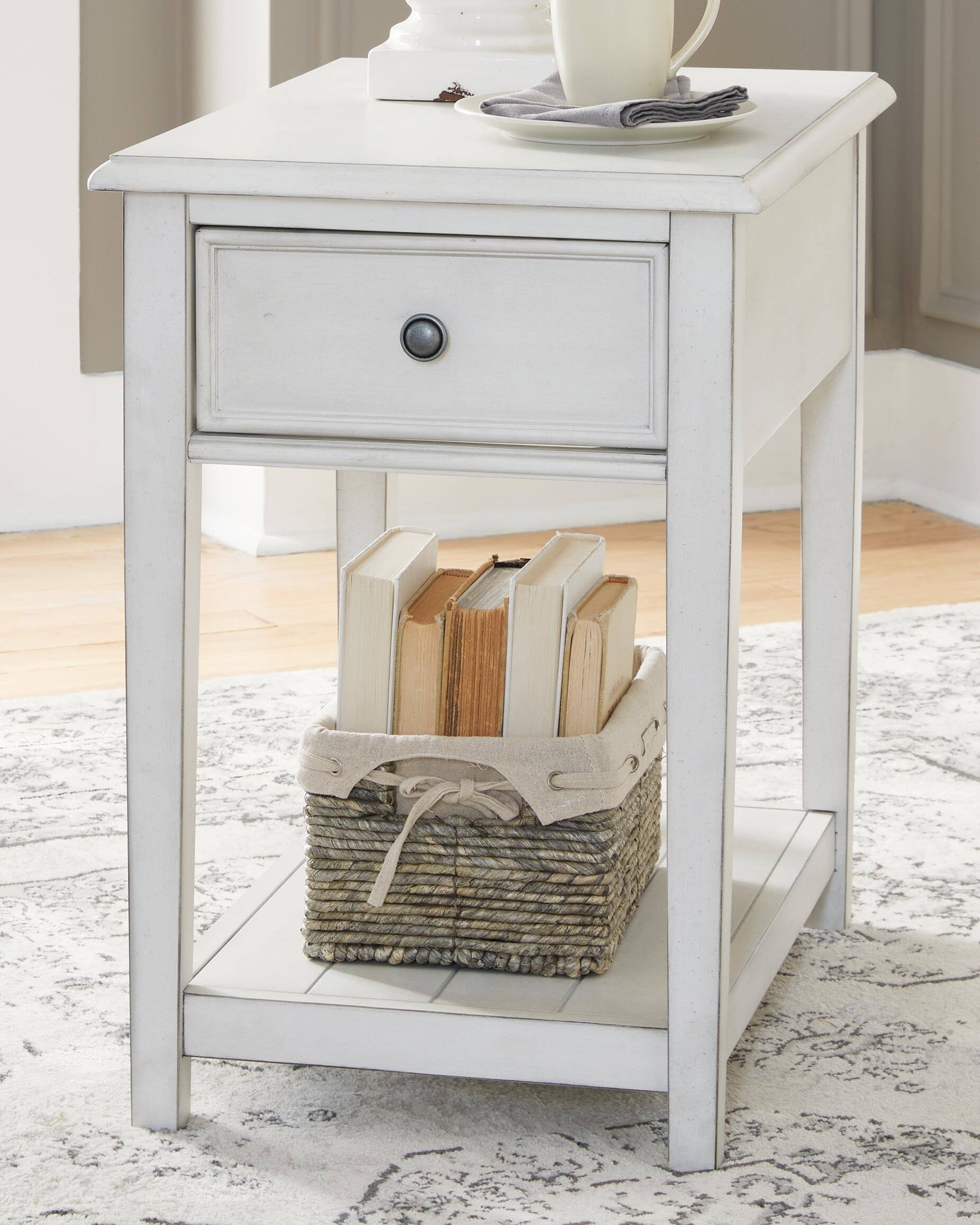 Ashley Kanwyn End Table
