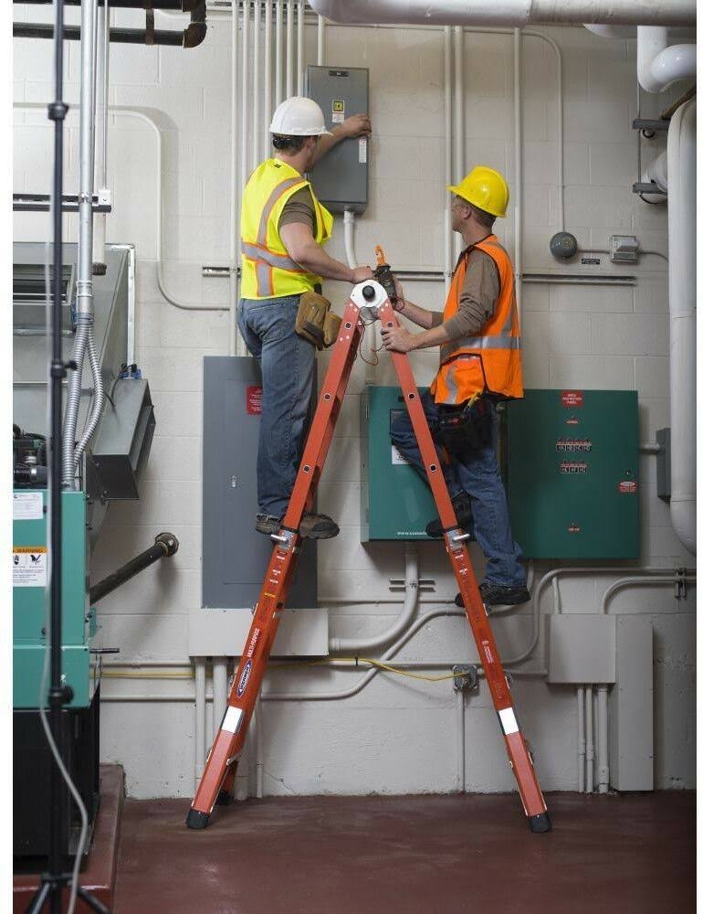 Werner Multi-Position Ladder 18 ft. 300 lbs. Load Capacity Type iA Fiberglass Fmt-17