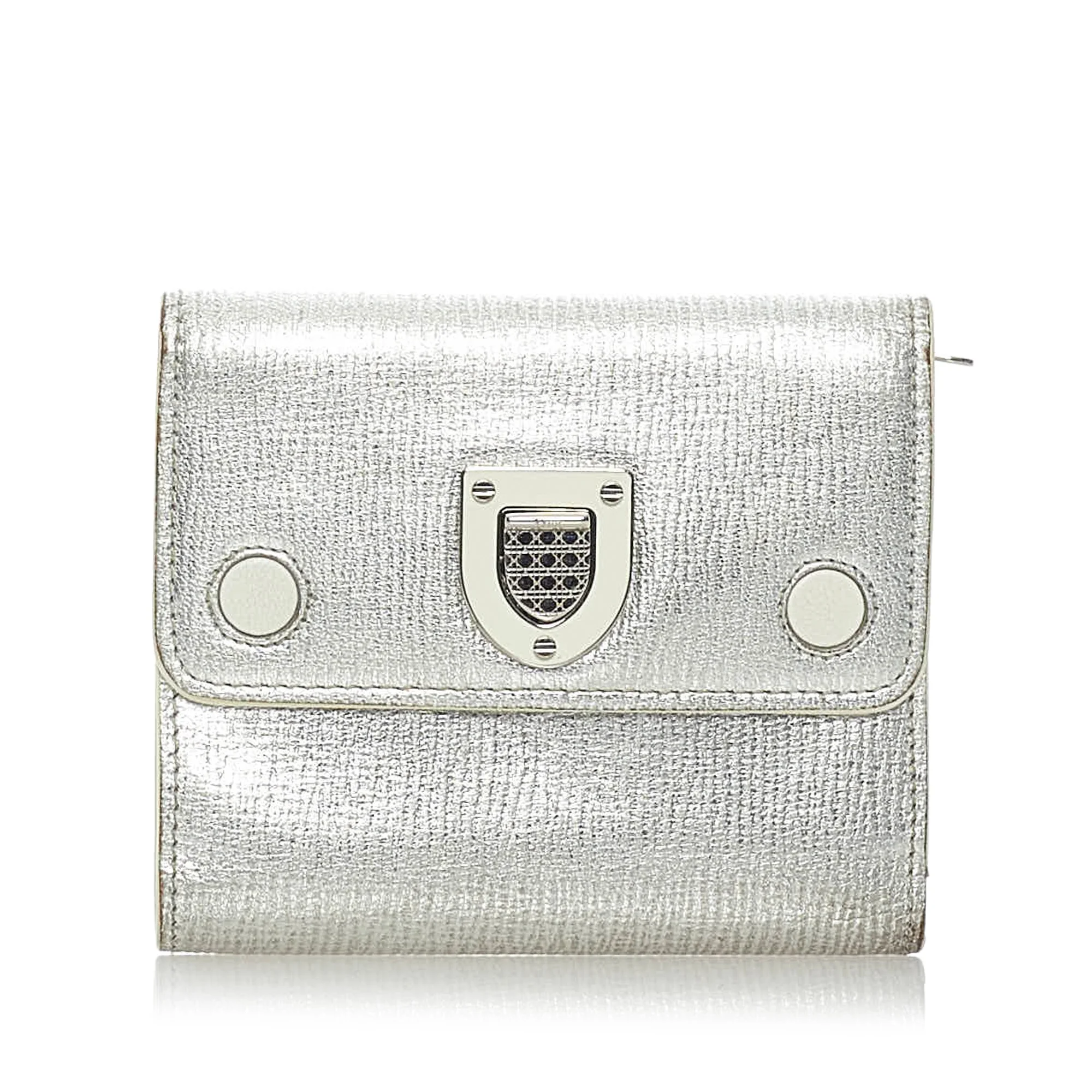Pre-Owned Authenticated Dior Diorama Small Wallet Calf Leather Silver Small Wallets Women (Good)