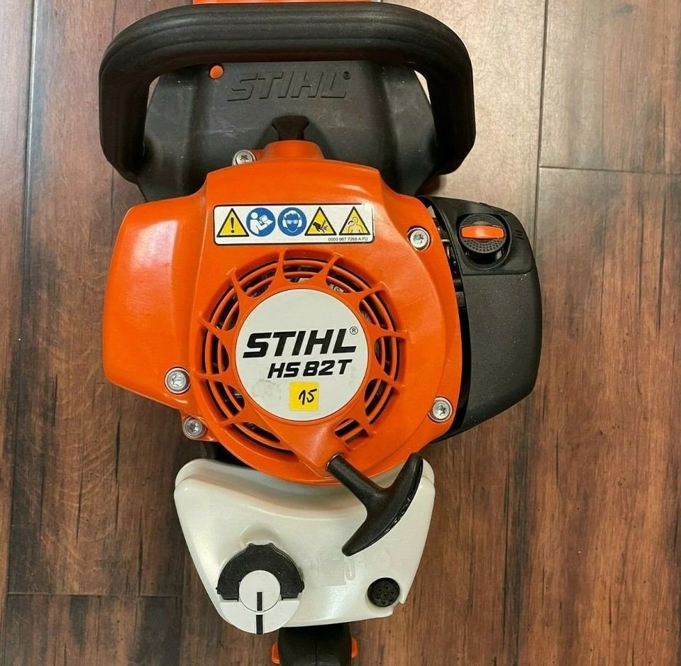 STIHL HS 82 T 30&Prime; Petrol Hedge trimmer