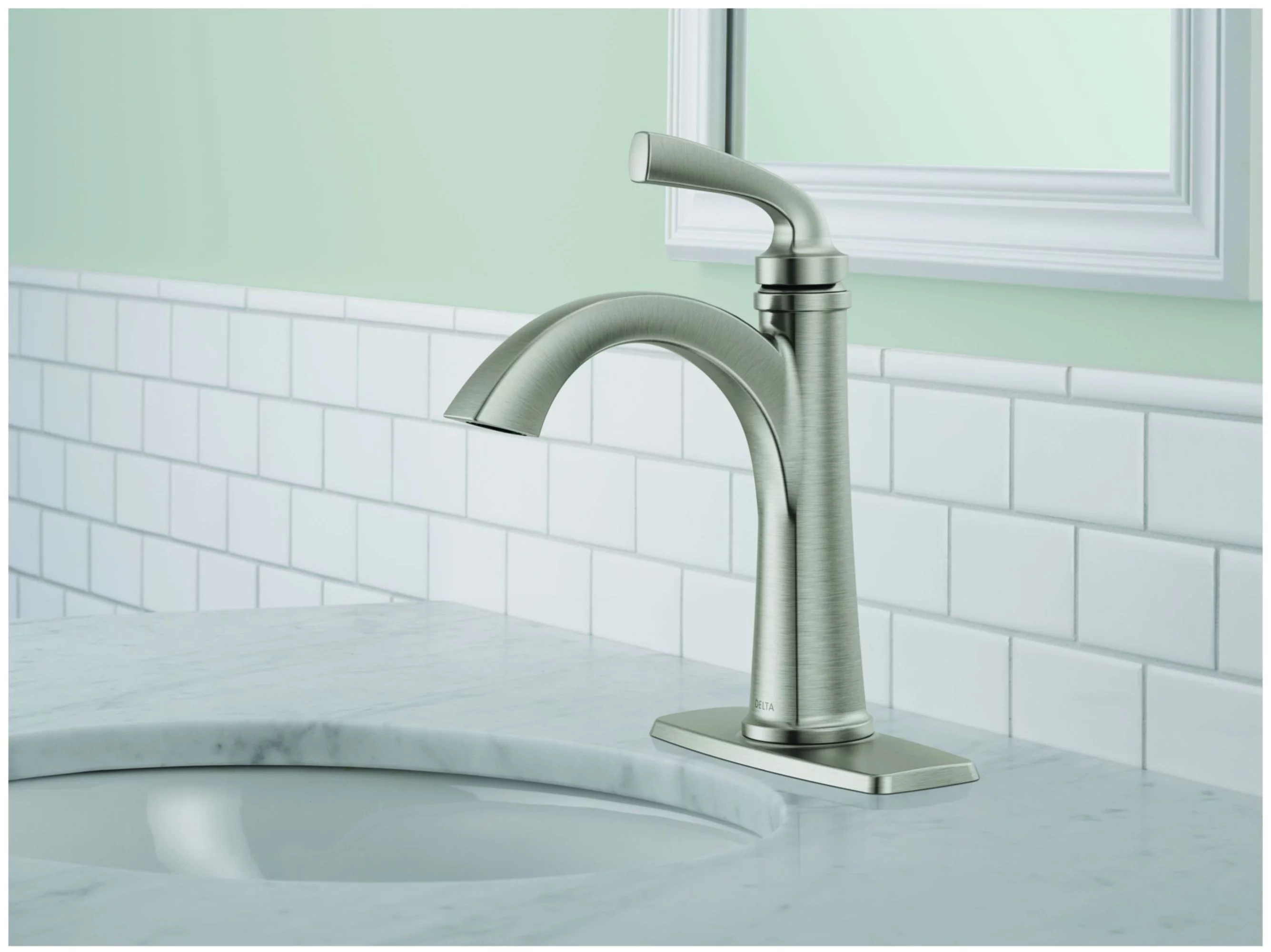Delta 15864Lf Geist 1.2 GPM Single Hole Bathroom Faucet - Black