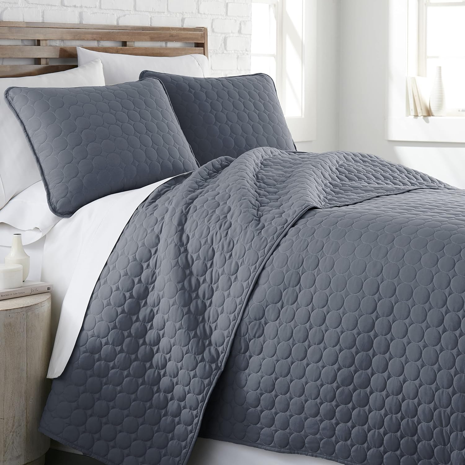 Pure Melody Collection, Premium Quality, Soft, Wrinkle & Fade Resistant, Easy Case, Oversized Quilt Cover Set with 1 Quilt Set and 2 Shams