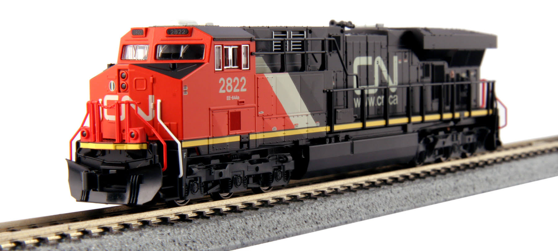 Kato N Scale ES44AC CN Locomotive u0026 Freight Starter Set