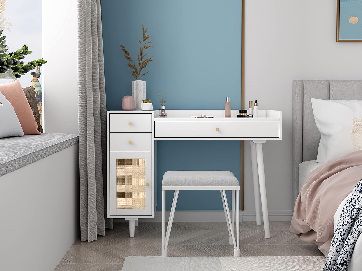 White Makeup Vanity Desk with Drawers, Modern Dressing Table with Storage Cabinet for Bedroom, Without Stool (42" White)
