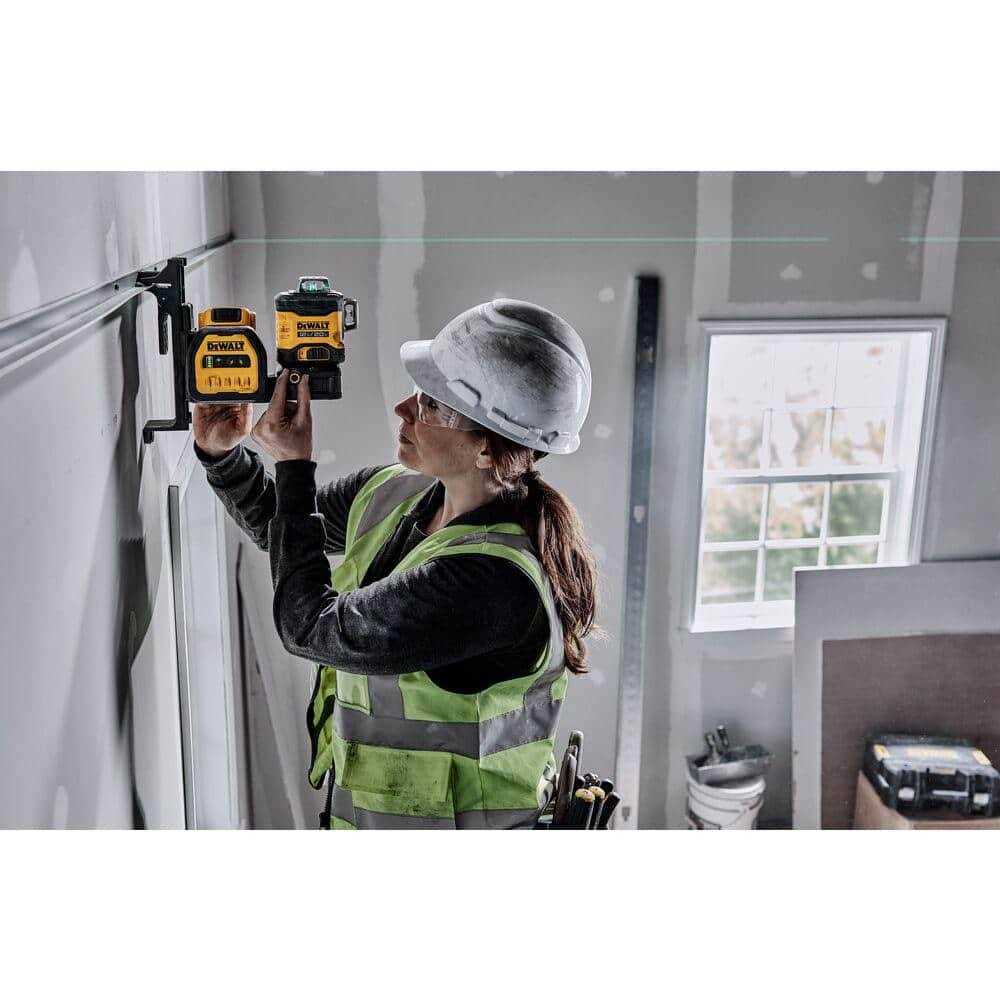 DEWALT DCLE34030G 20V MAX* 3 x 360 Green Laser Kit - Shop Hardware Tools Online Store