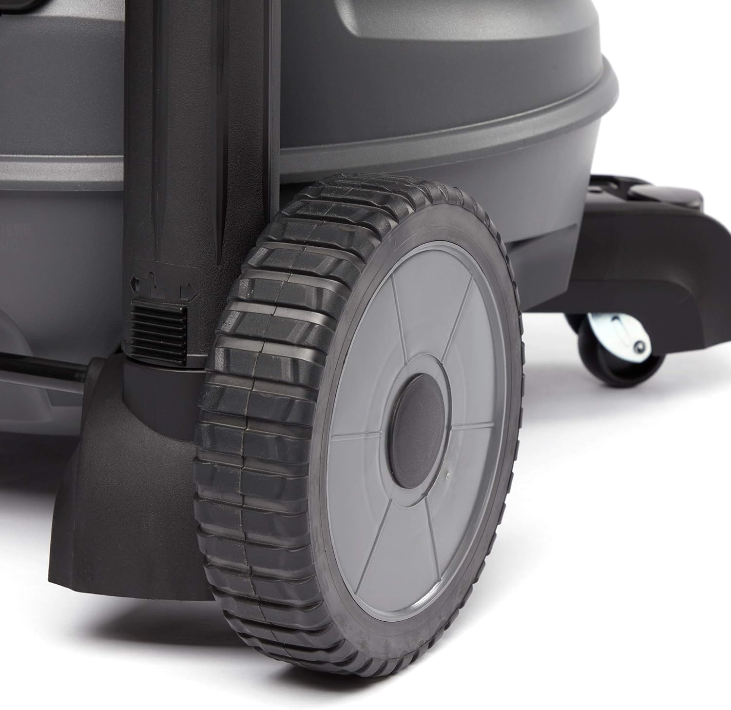 RIDGID 62718 Red 14 gallon RT1400 Wet/Dry Vacuum, Dark Gray and Red