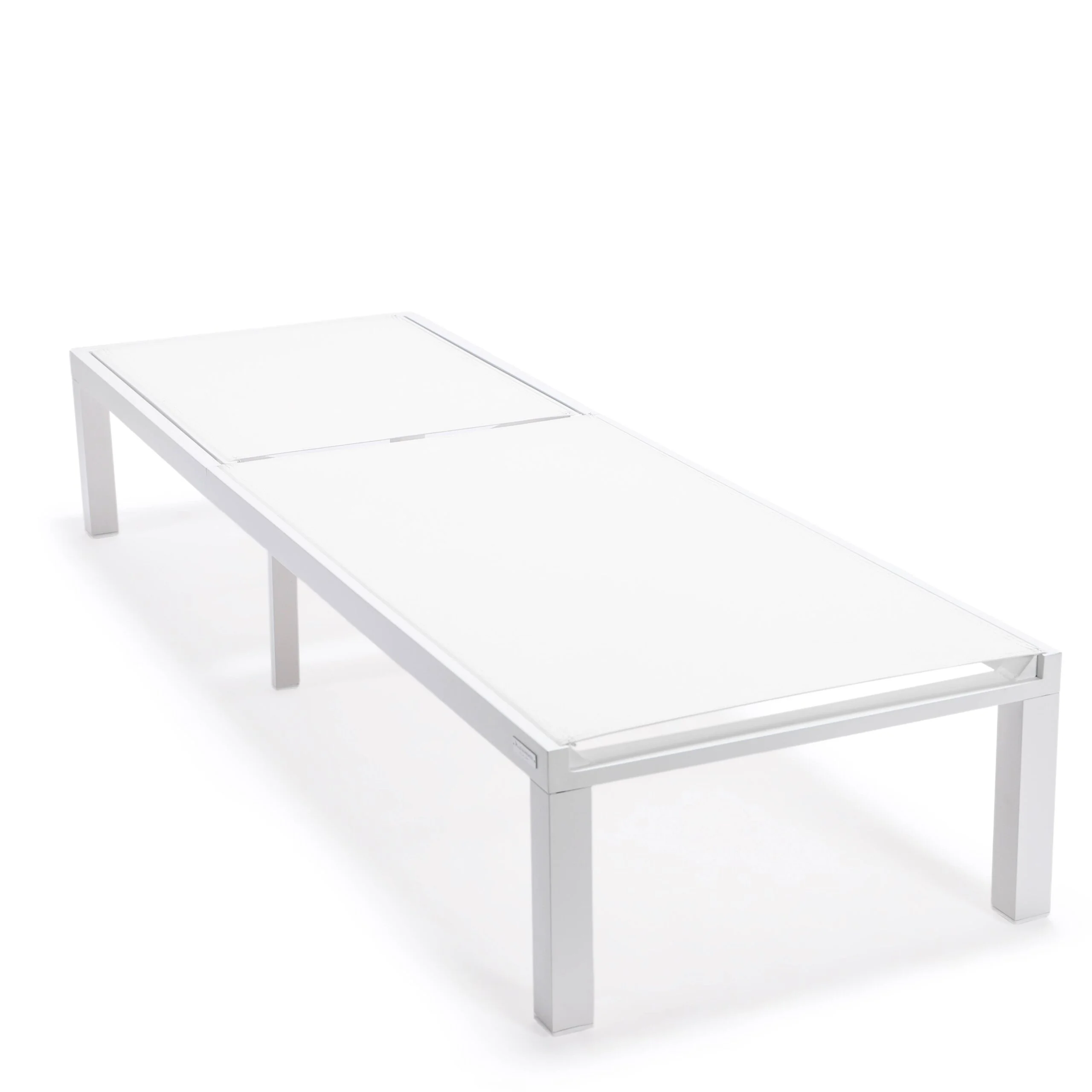 LeisureMod Marlin Poolside Outdoor Patio Lawn and Garden Modern White Powder Coated Aluminum Frame Suntan Sling Chaise Lounge Chair, Set of 2 (White)