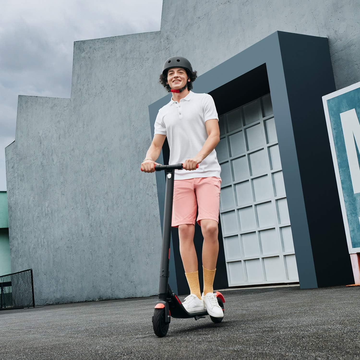Segway Ninebot ES1L Electric Kick Scooter, Lightweight and Foldable, Upgraded Motor and Battery Pack, 8-inch Inner-Support Hollow Tires