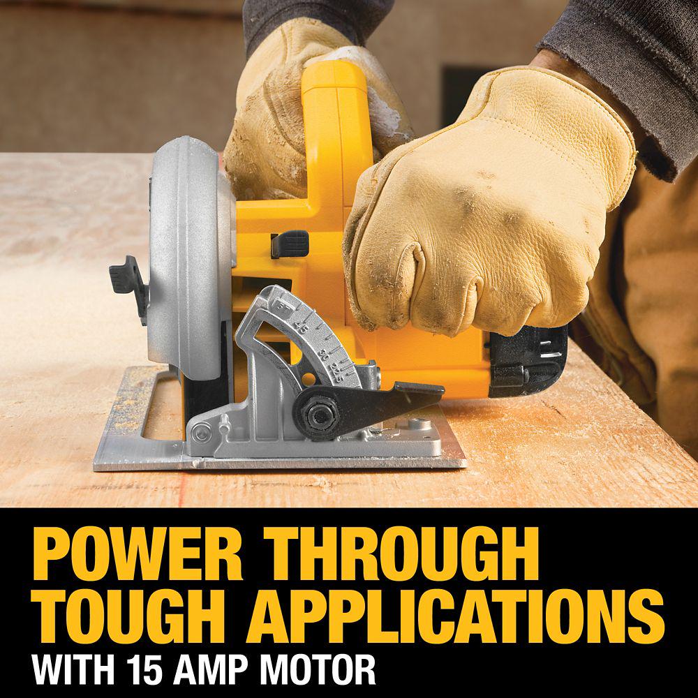 DeWALT DWE575 15A Corded 7-1/4 in. Lightweight Circular Saw