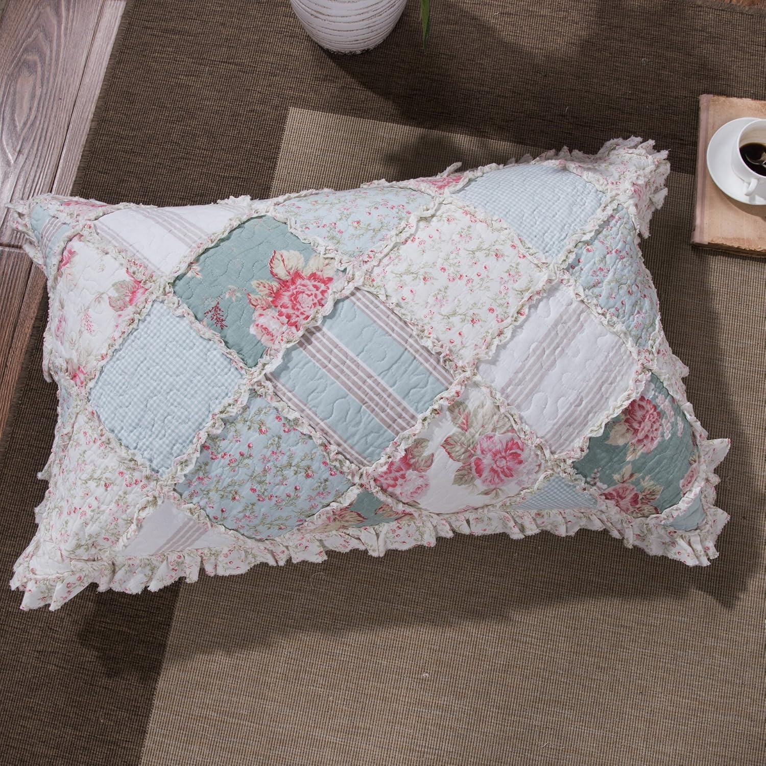 DaDa Bedding Cottage Patchwork Cotton Floral Bedspread Quilt Set - Hint of Mint Dainty Quilted Blooming Garden Botanical